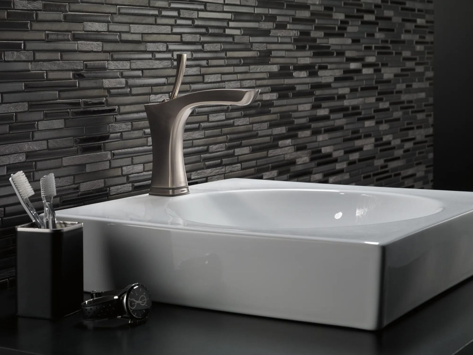Single Handle Bathroom Faucet with Touch<sub>2</sub>O.xt&reg; Technology