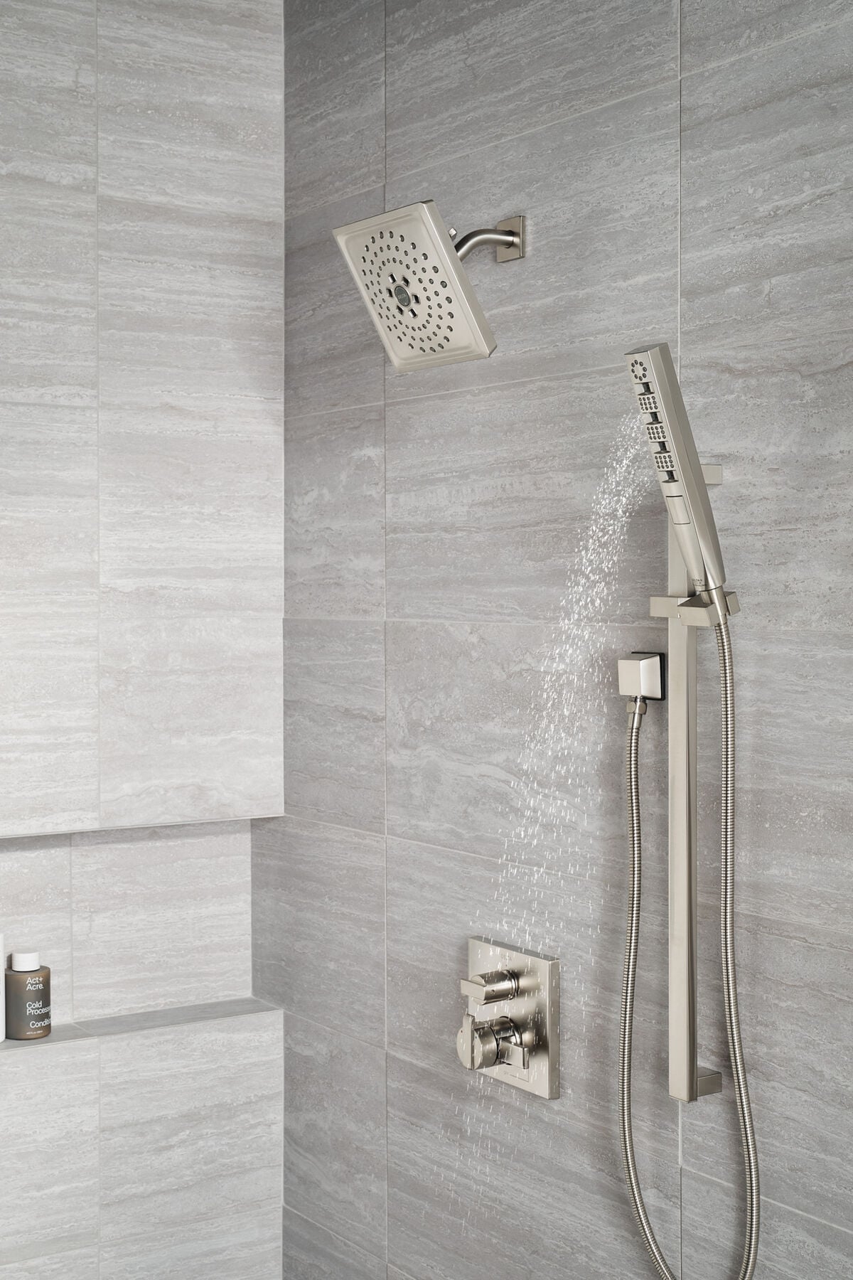 H<sub>2</sub>Okinetic&reg; Hand Shower 1.75 GPM w/Slide Bar 4S
