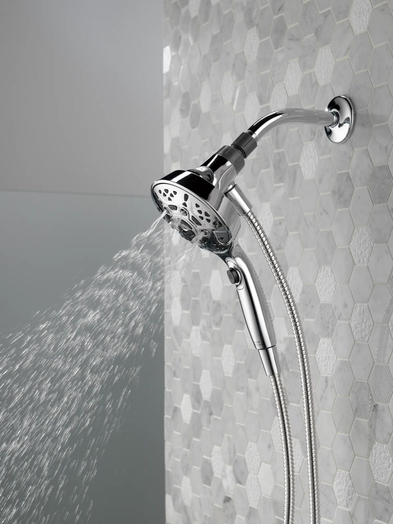 SureDock&reg; 7-Setting Hand Shower (Recertified)