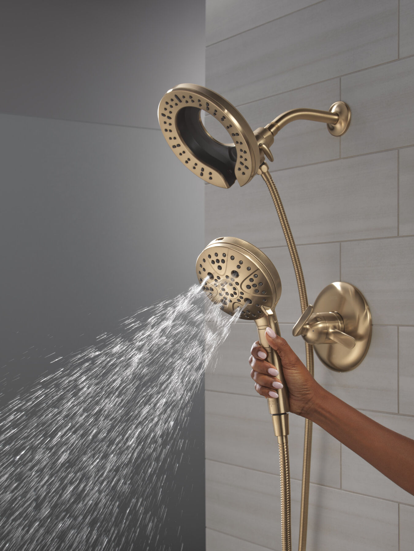 17 Series Shower Trim with In2ition Shower Head