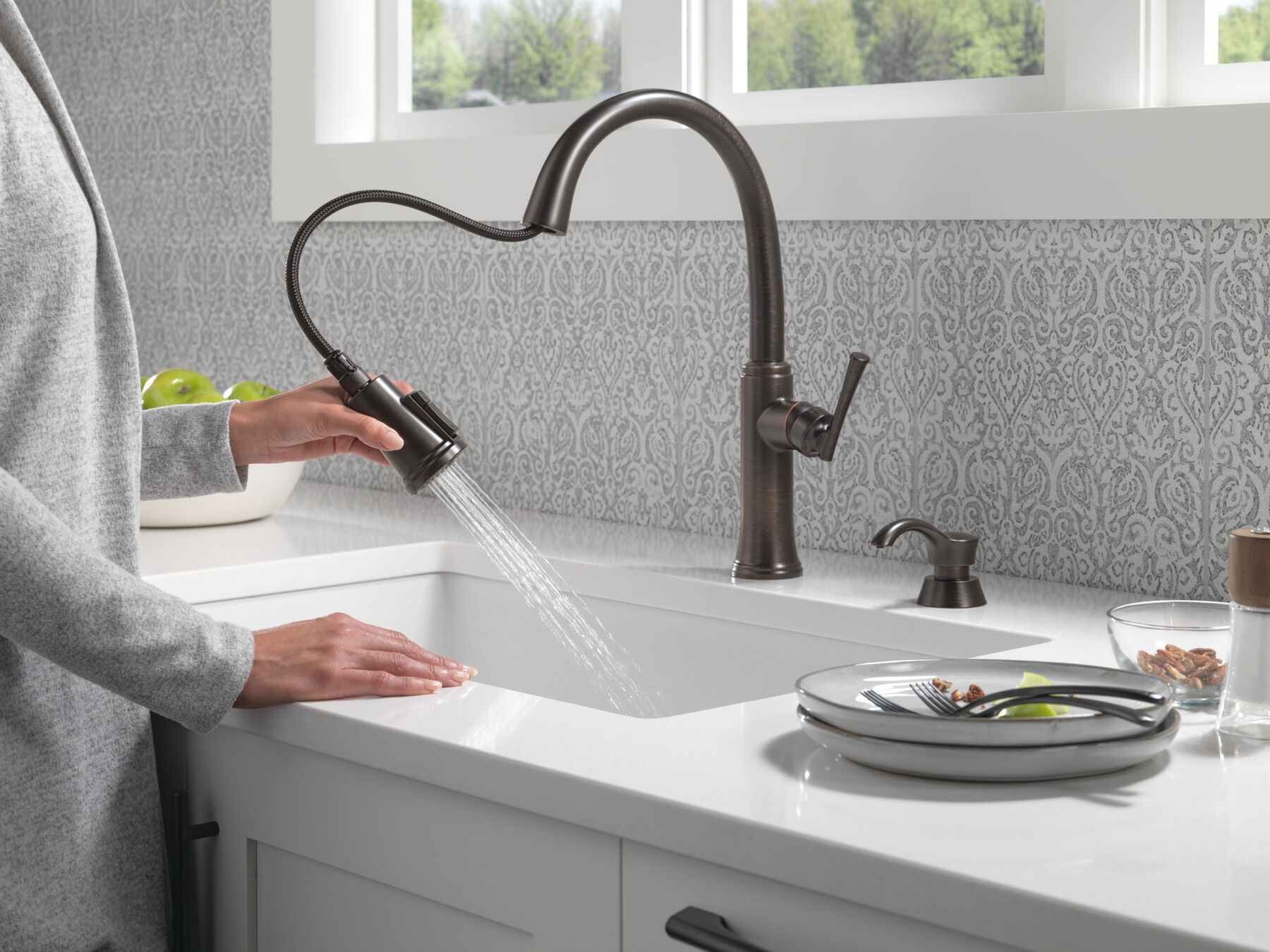Pull-Down Kitchen Faucet w/Soap Disp (Recertified)