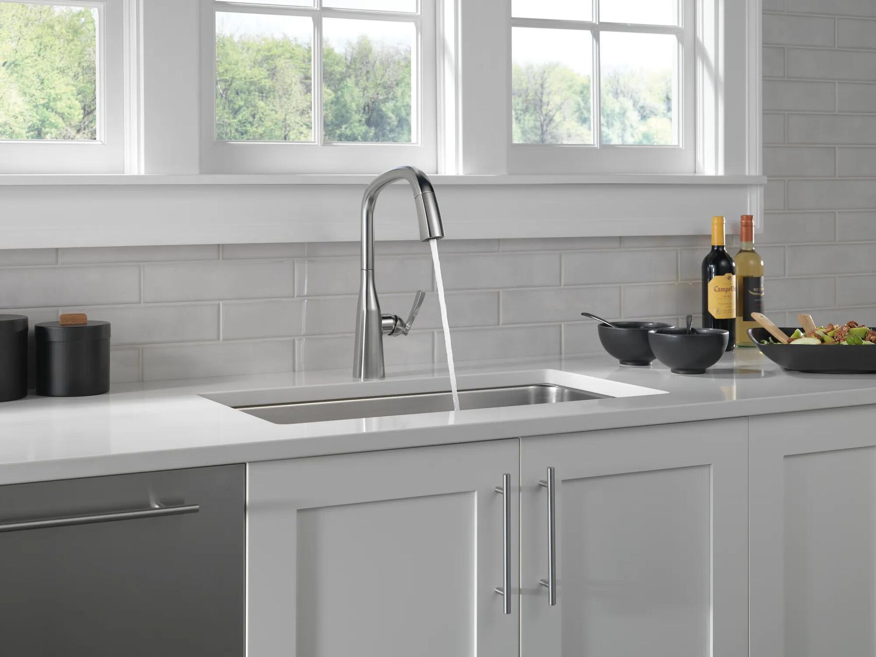 Pull-Down Kitchen (Recertified)