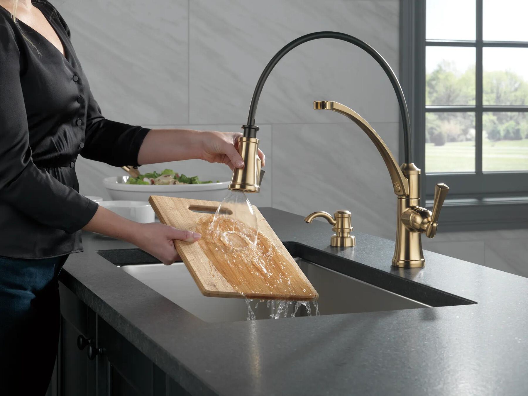 Single Handle Pull-Down Kitchen Faucet with ShieldSpray