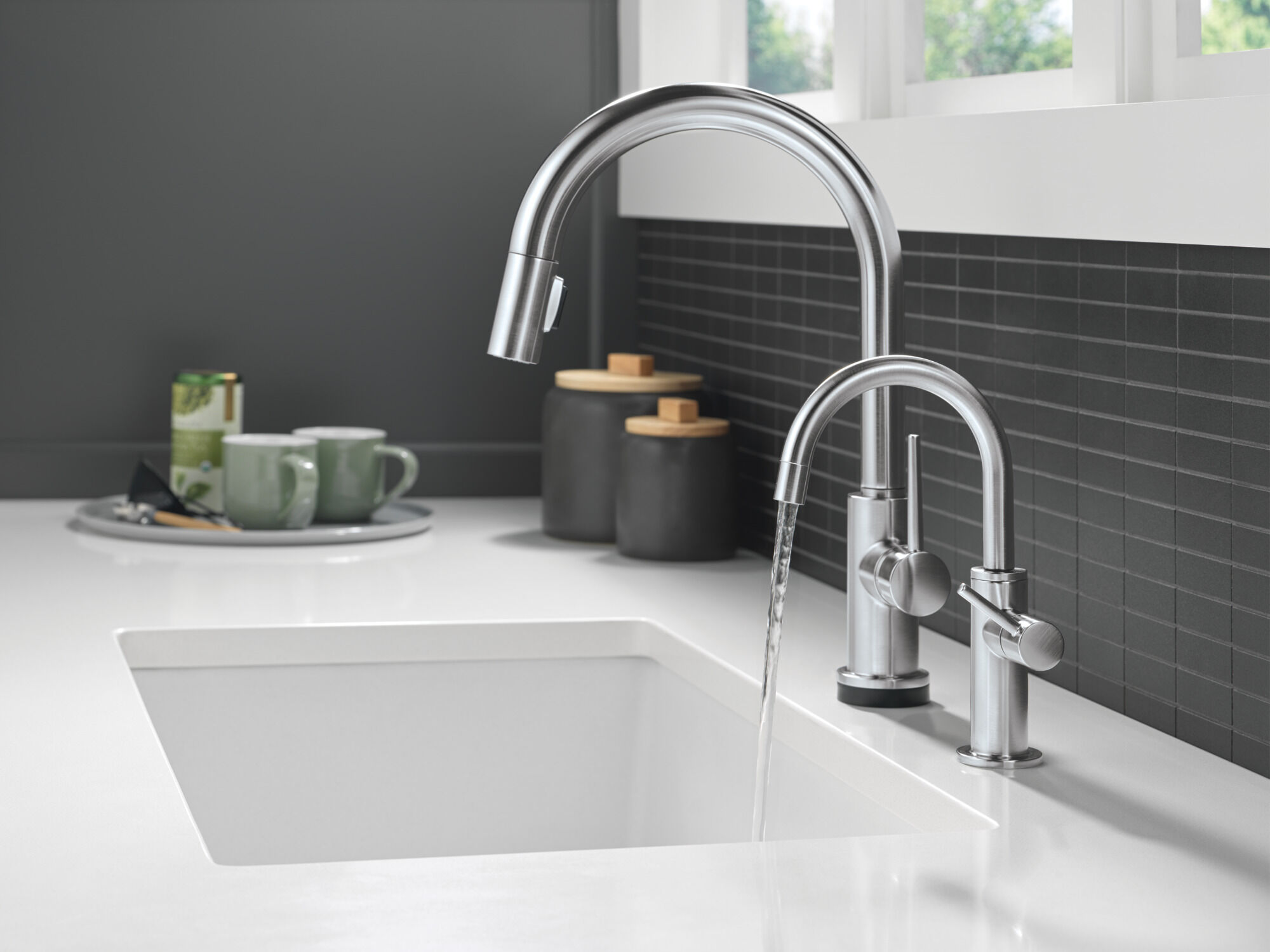 Contemporary Round Beverage Faucet in Arctic Stainless 1930-AR-DST