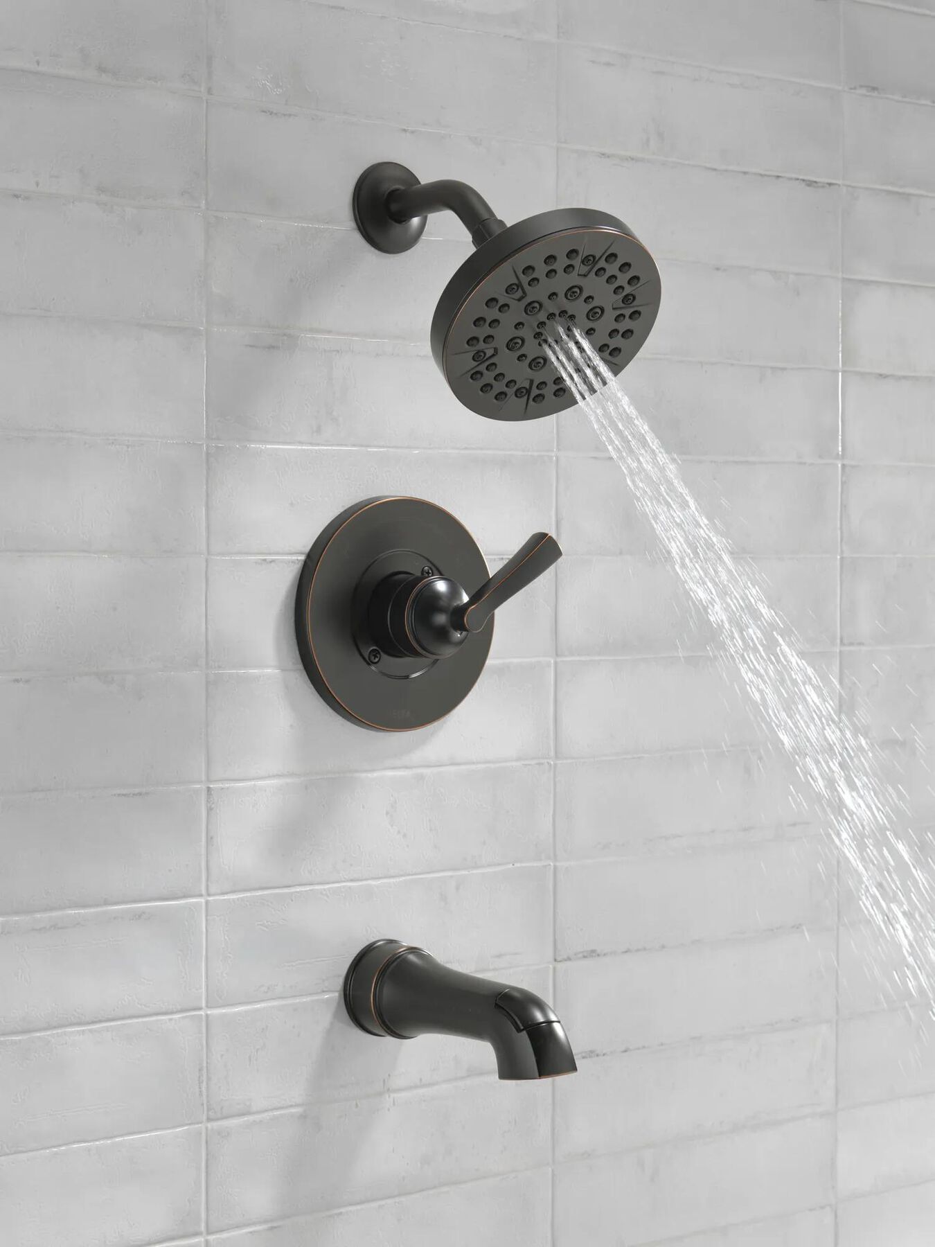 Monitor&reg; 14 Series Tub and Shower (Recertified)