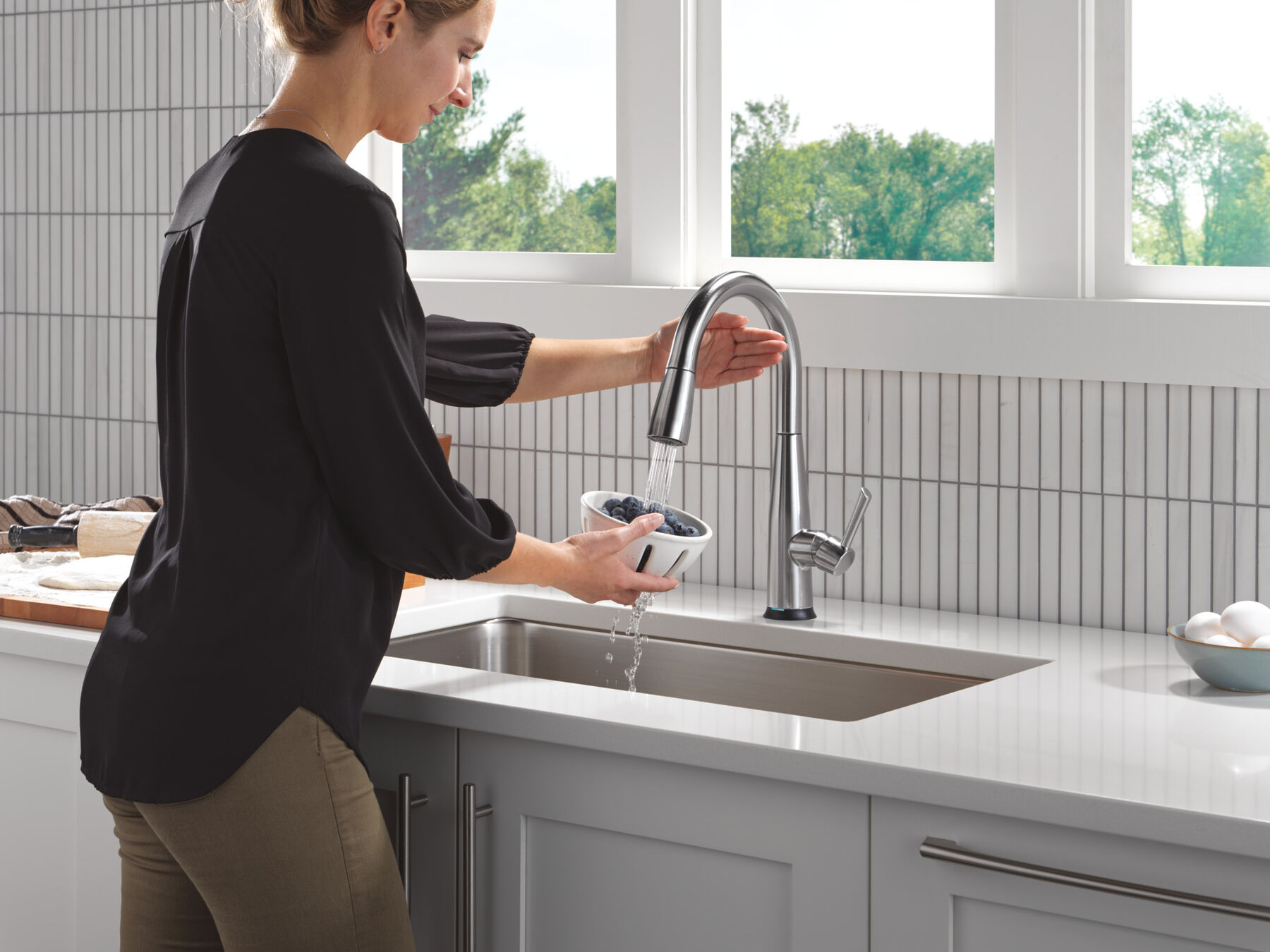 VoiceIQ&reg; Single Handle Pull-Down Faucet with Touch<sub>2</sub>O&reg; Technology