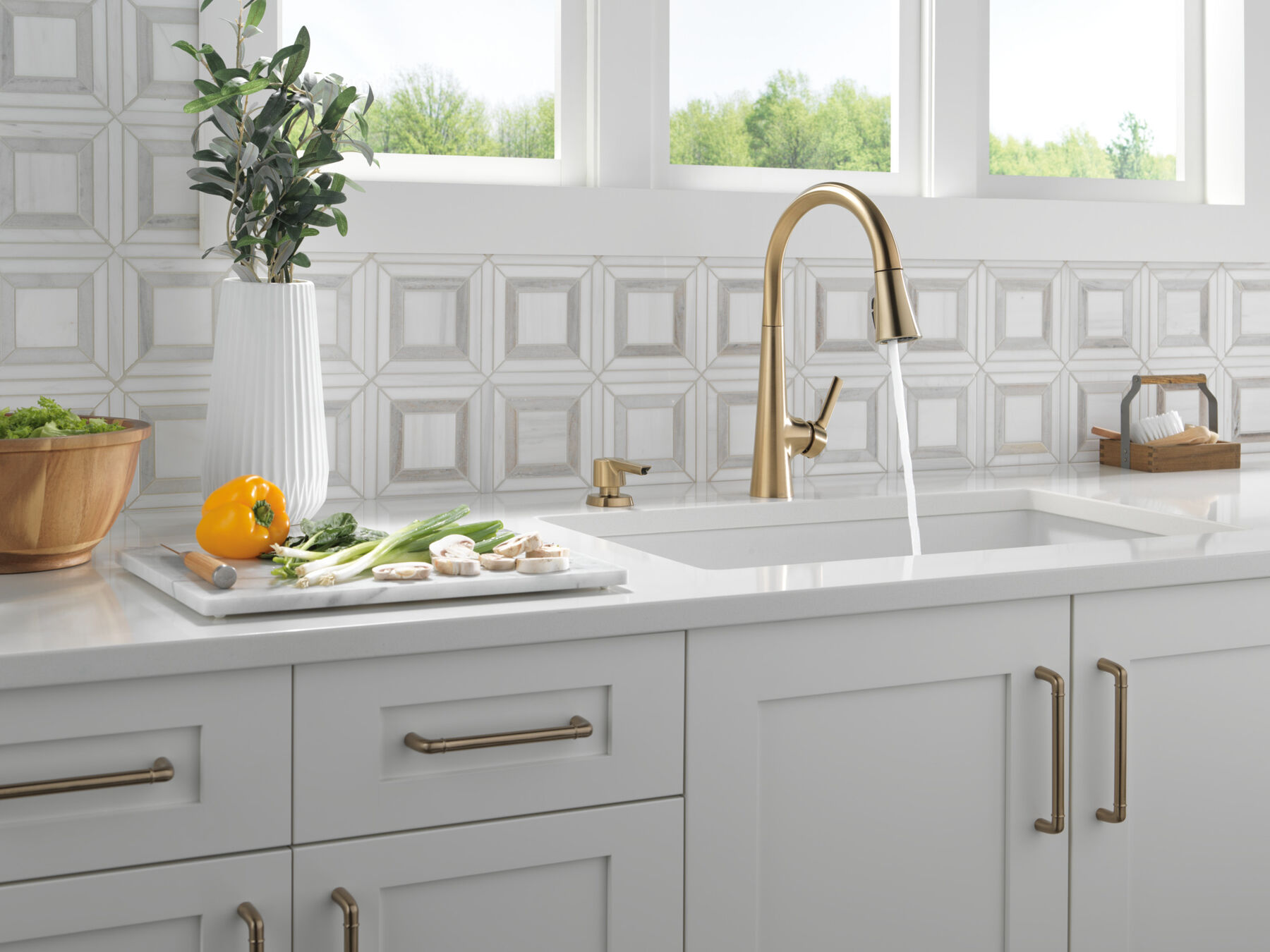 Single Handle Pull-Down Kitchen Faucet with Soap Dispenser and ShieldSpray&reg; Technology