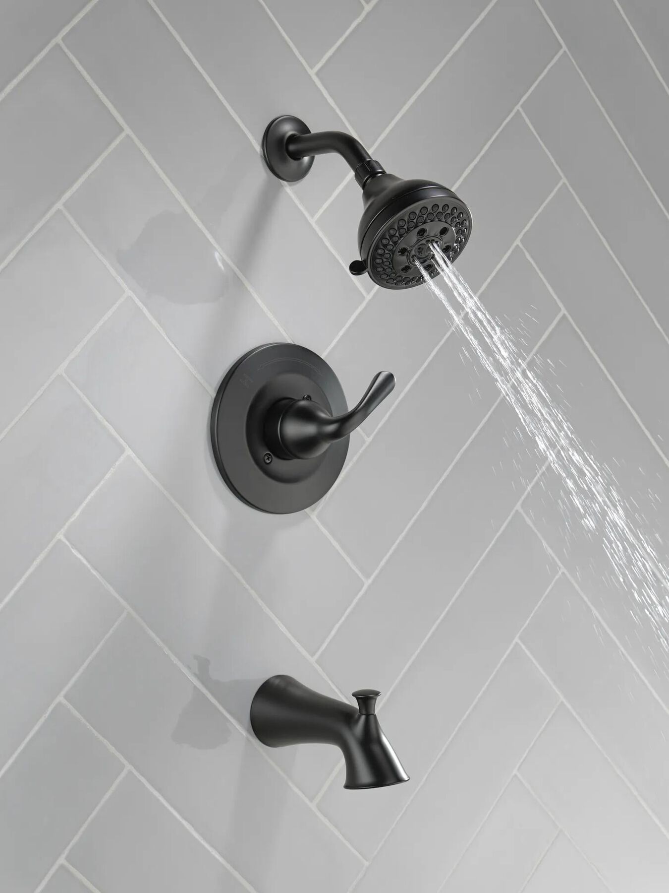 Monitor&reg; 14 Series Tub and Shower