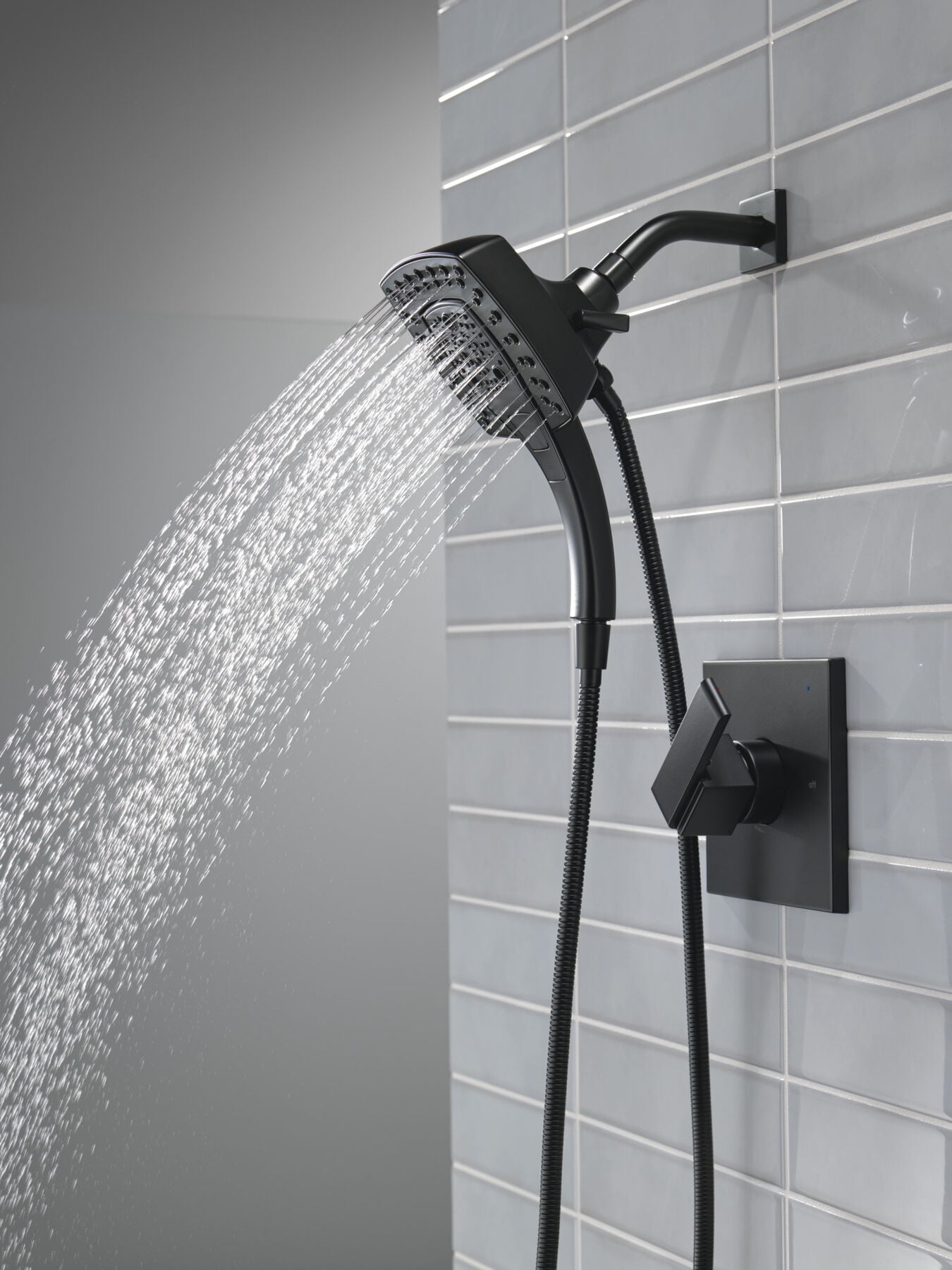 H<sub>2</sub>Okinetic&reg; In2ition&reg; 5-Setting Two-in-One Shower