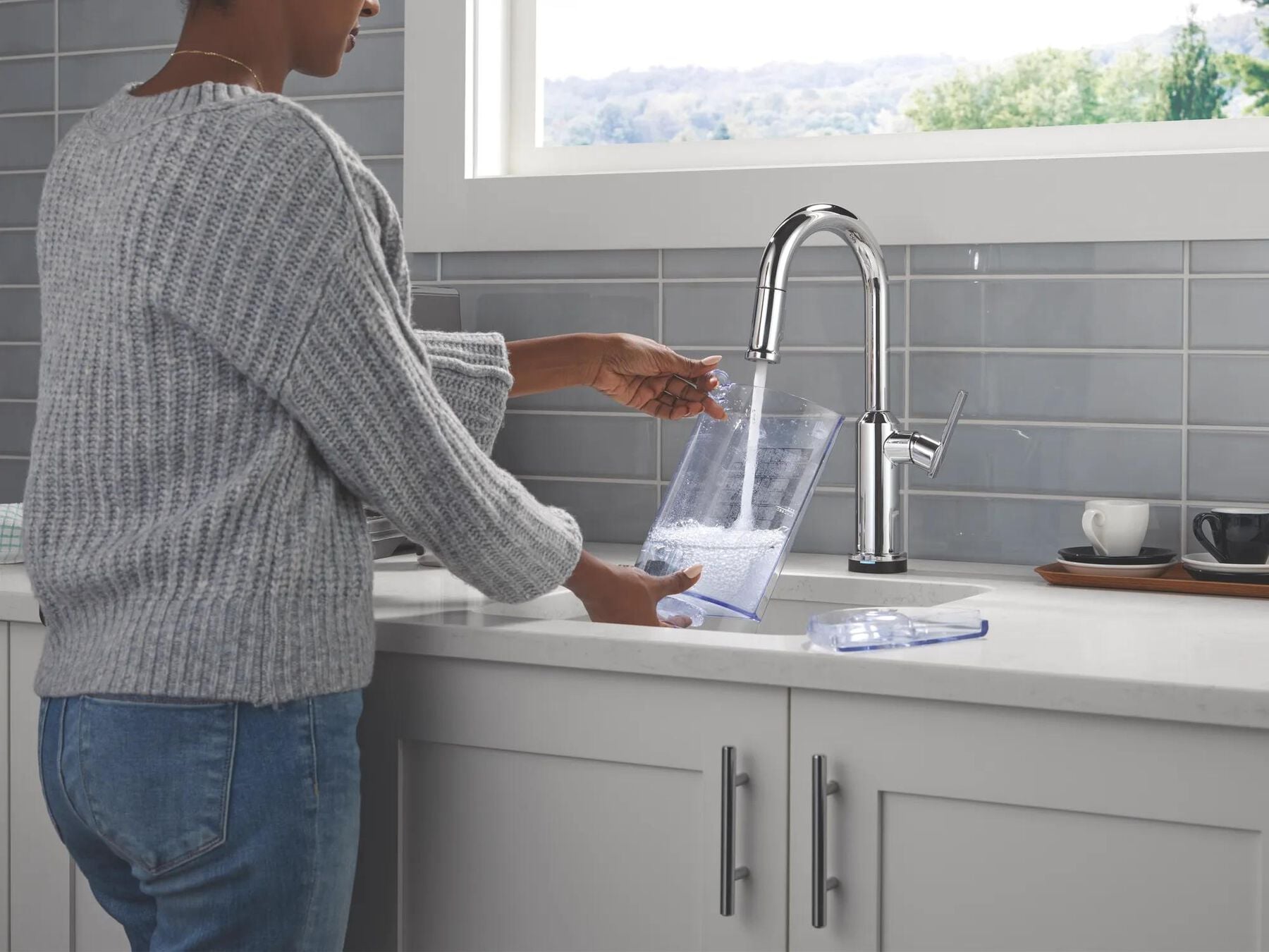 Touch2O&reg; Bar / Prep Faucet with Touchless Technology