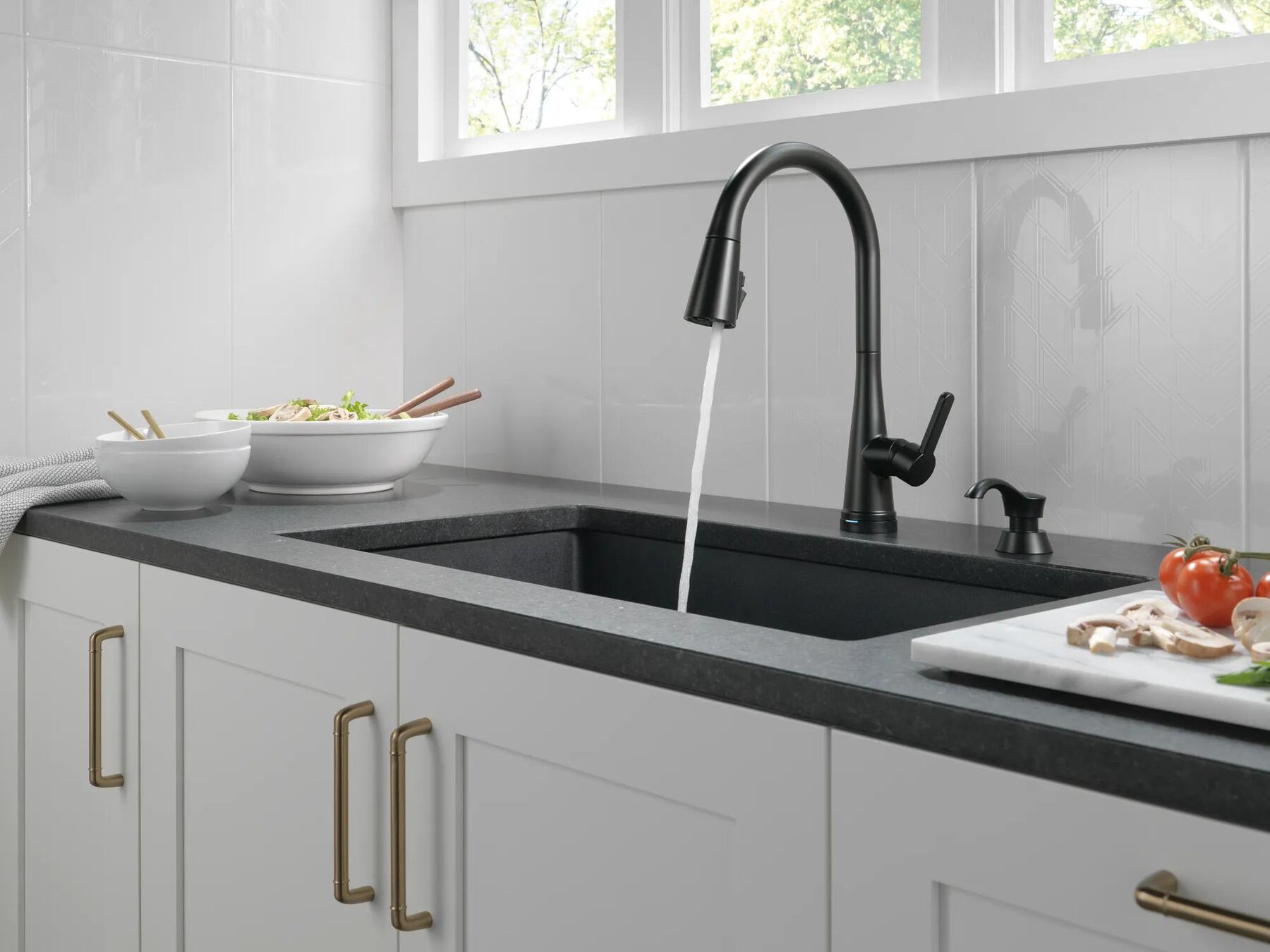 Touch<sub>2</sub>O&reg; Technology Pull-Down Kitchen w/Soap (Recertified)
