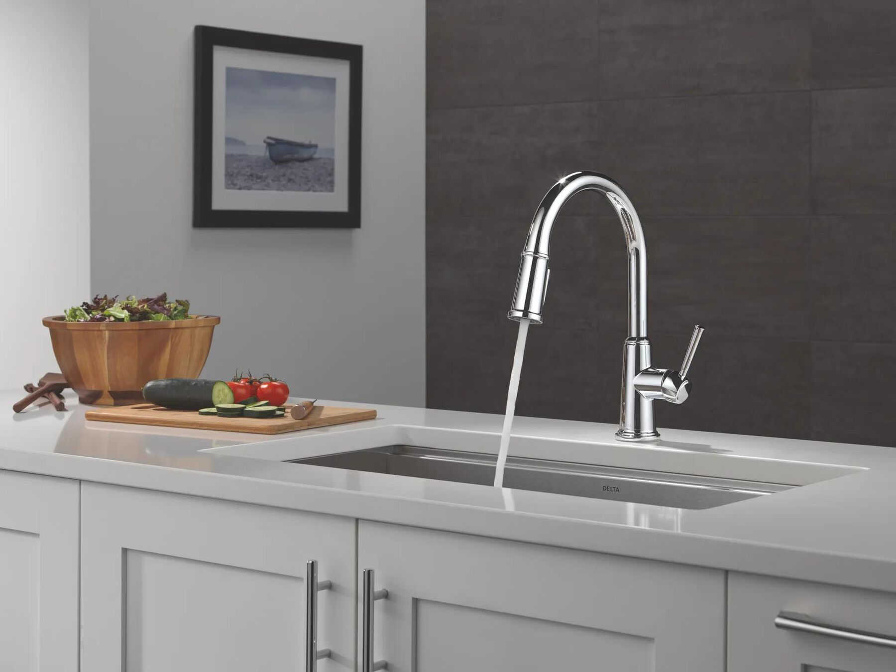 Single Handle Pull-Down Kitchen Faucet