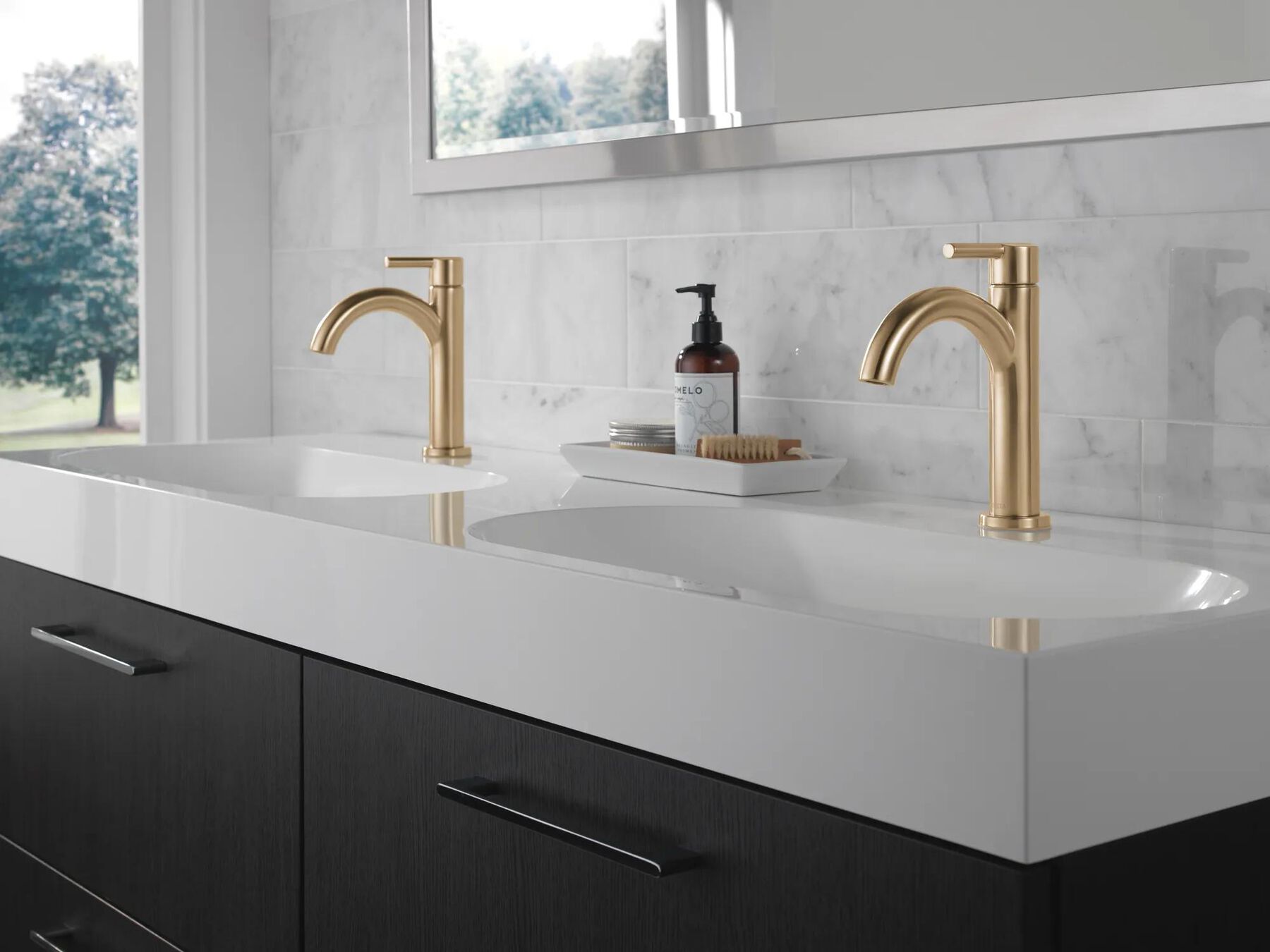 Single Handle Bathroom Faucet