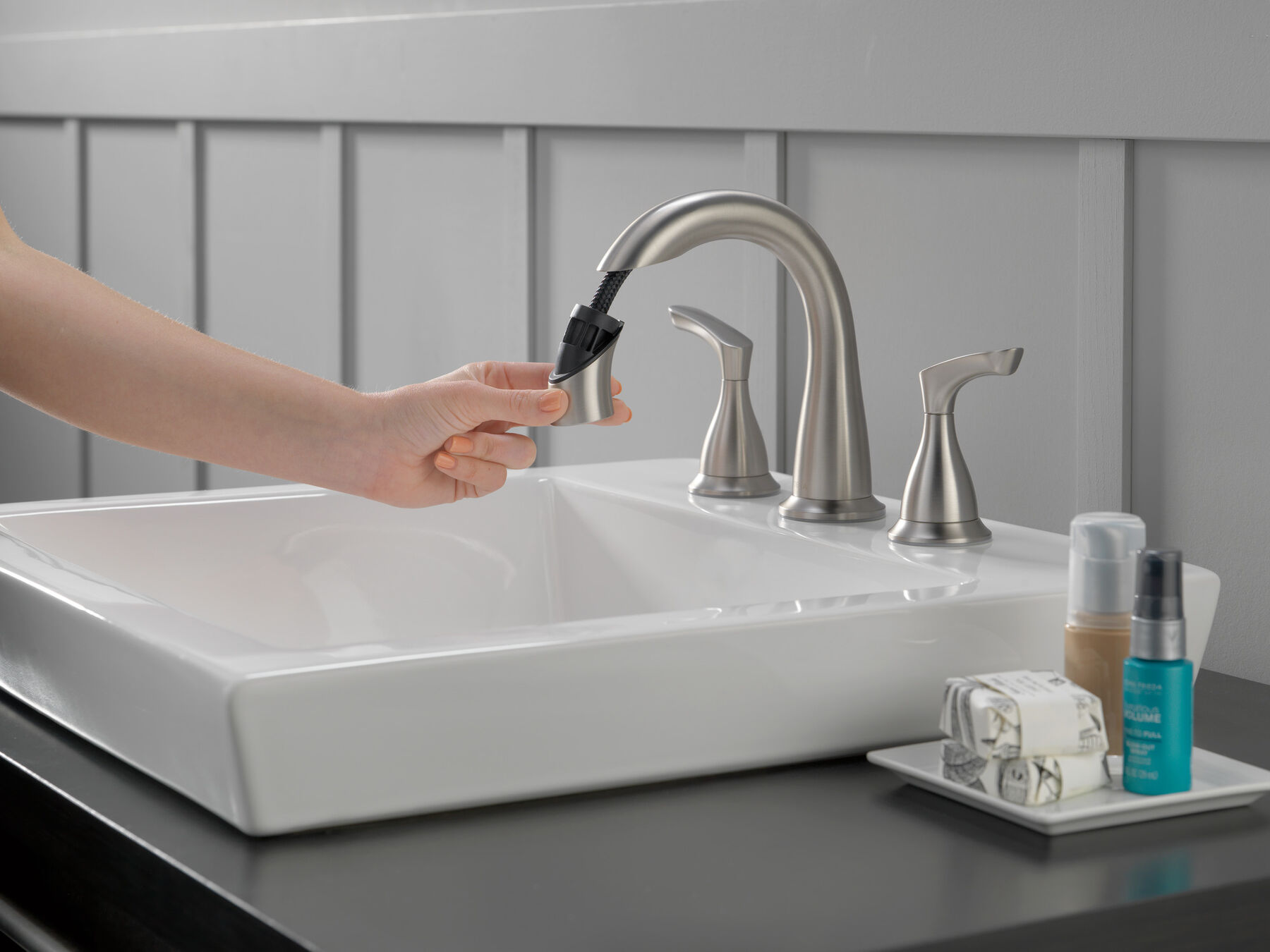 Two Handle Widespread Pull-Down Bathroom Faucet