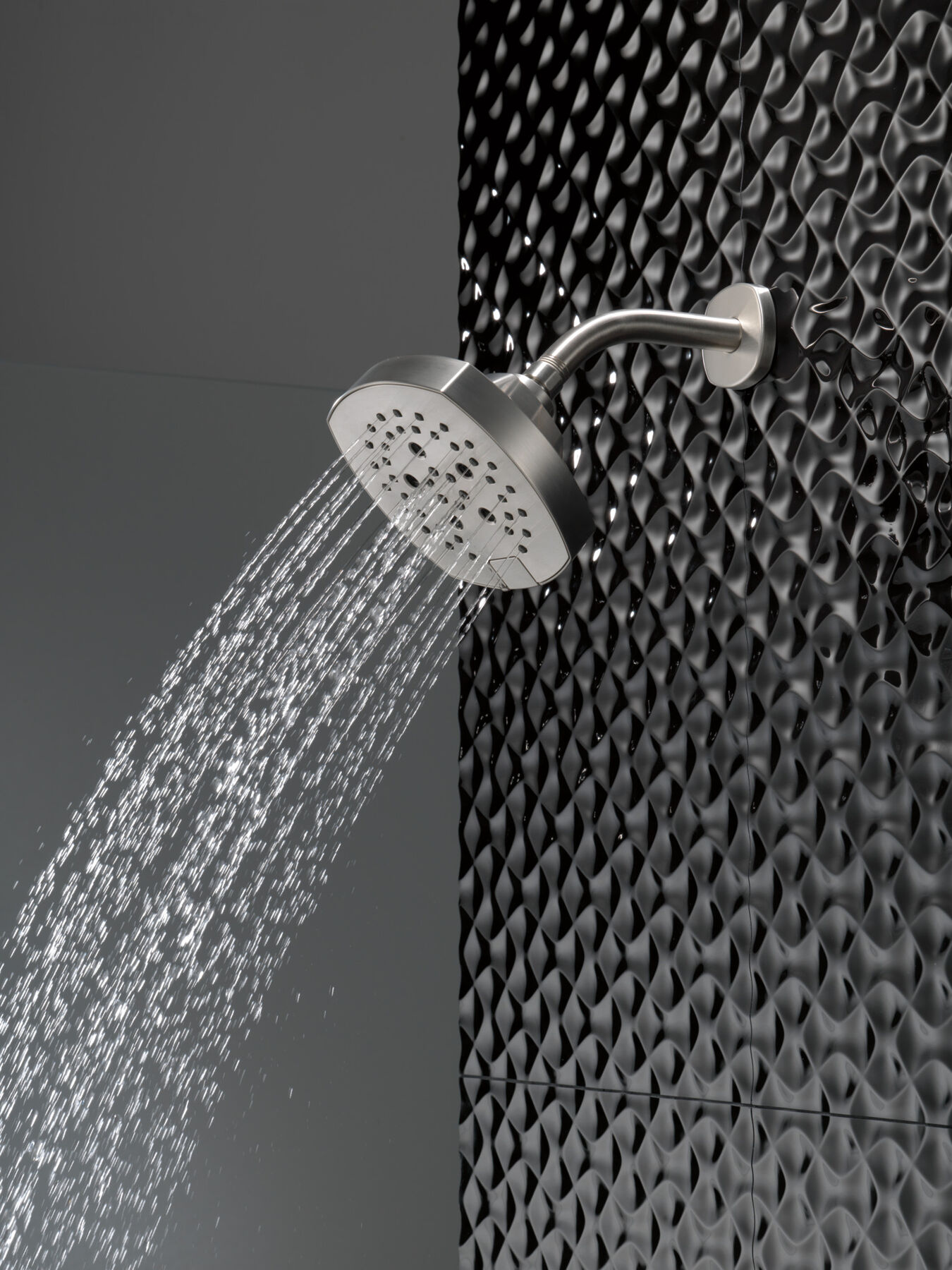 H<sub>2</sub>Okinetic&reg; 5-Setting  Shower Head