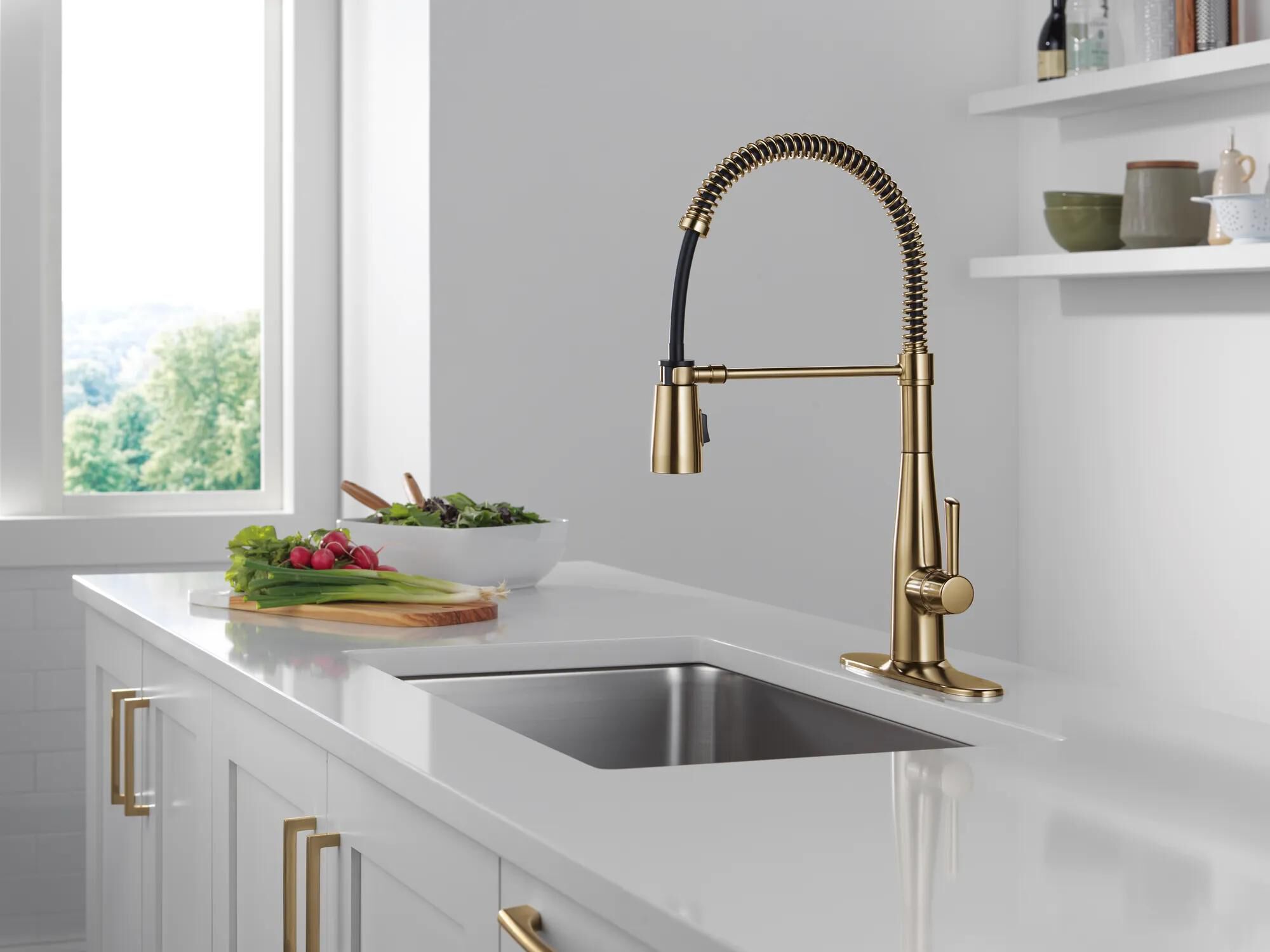 Single-Handle Pull-Down Spring Kitchen Faucet in Champagne Bronze