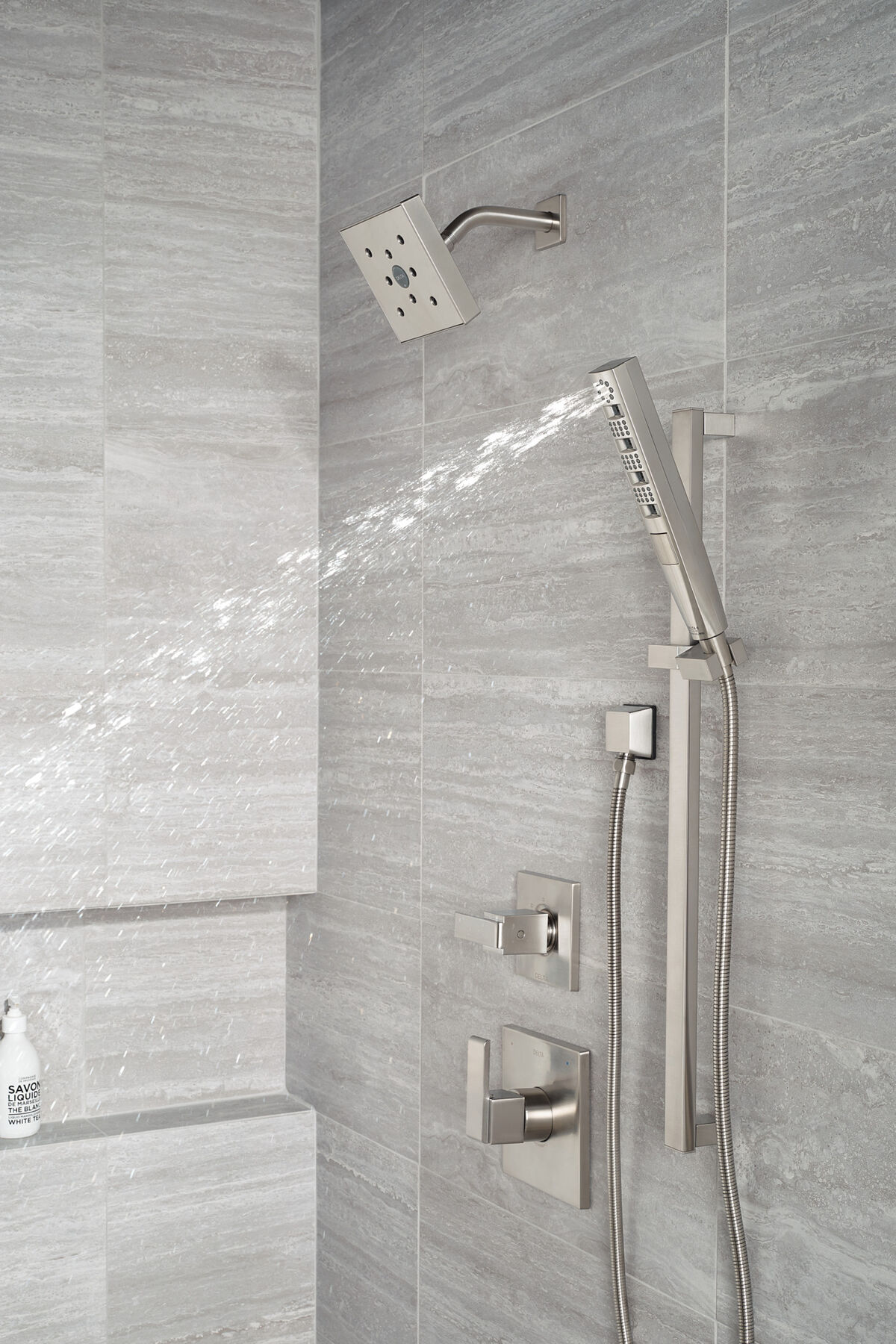 H<sub>2</sub>Okinetic&reg; Hand Shower 1.75 GPM w/Slide Bar 4S