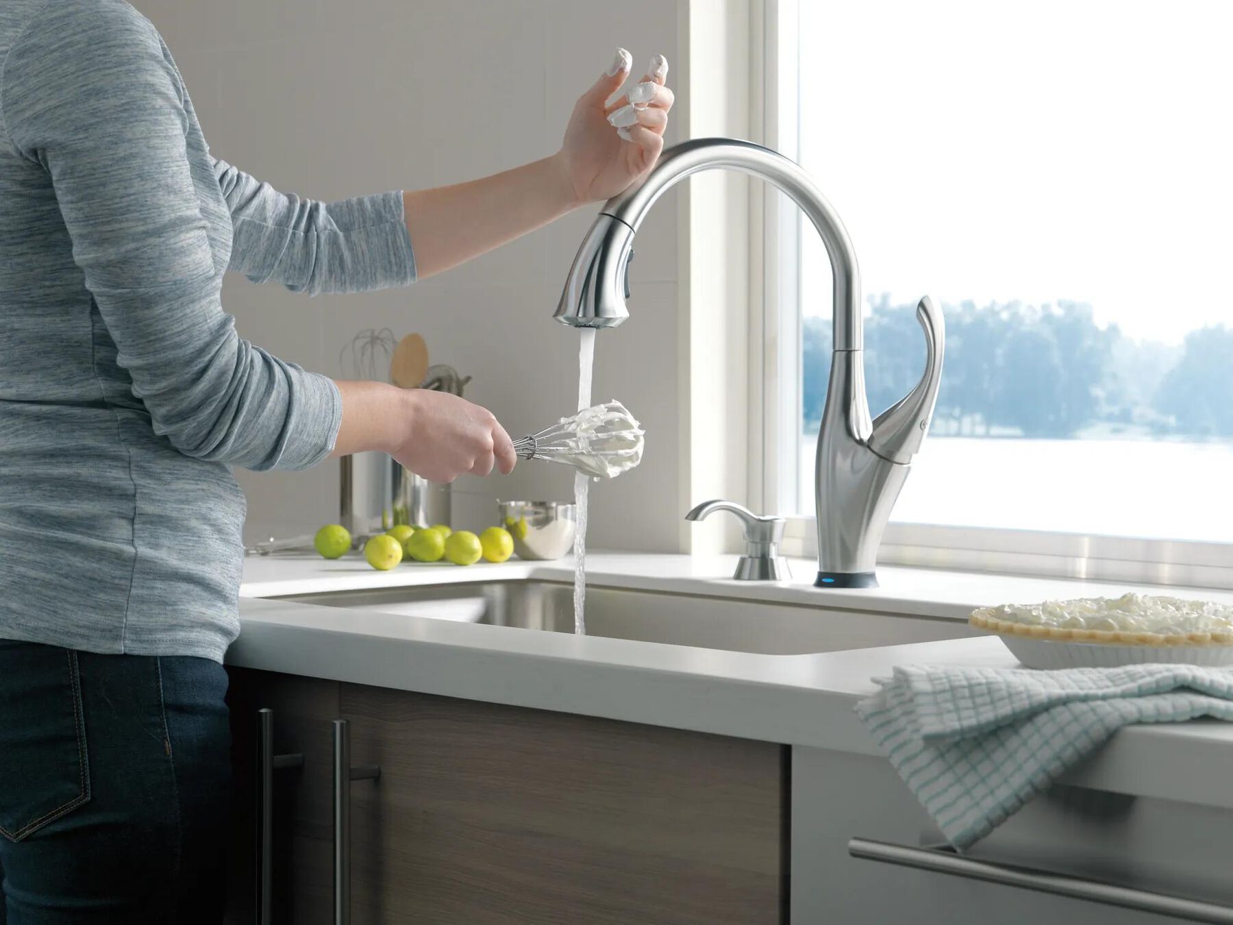 Single Handle Pull-Down Kitchen Faucet with Touch<sub>2</sub>O&reg; Technology and Soap Dispenser