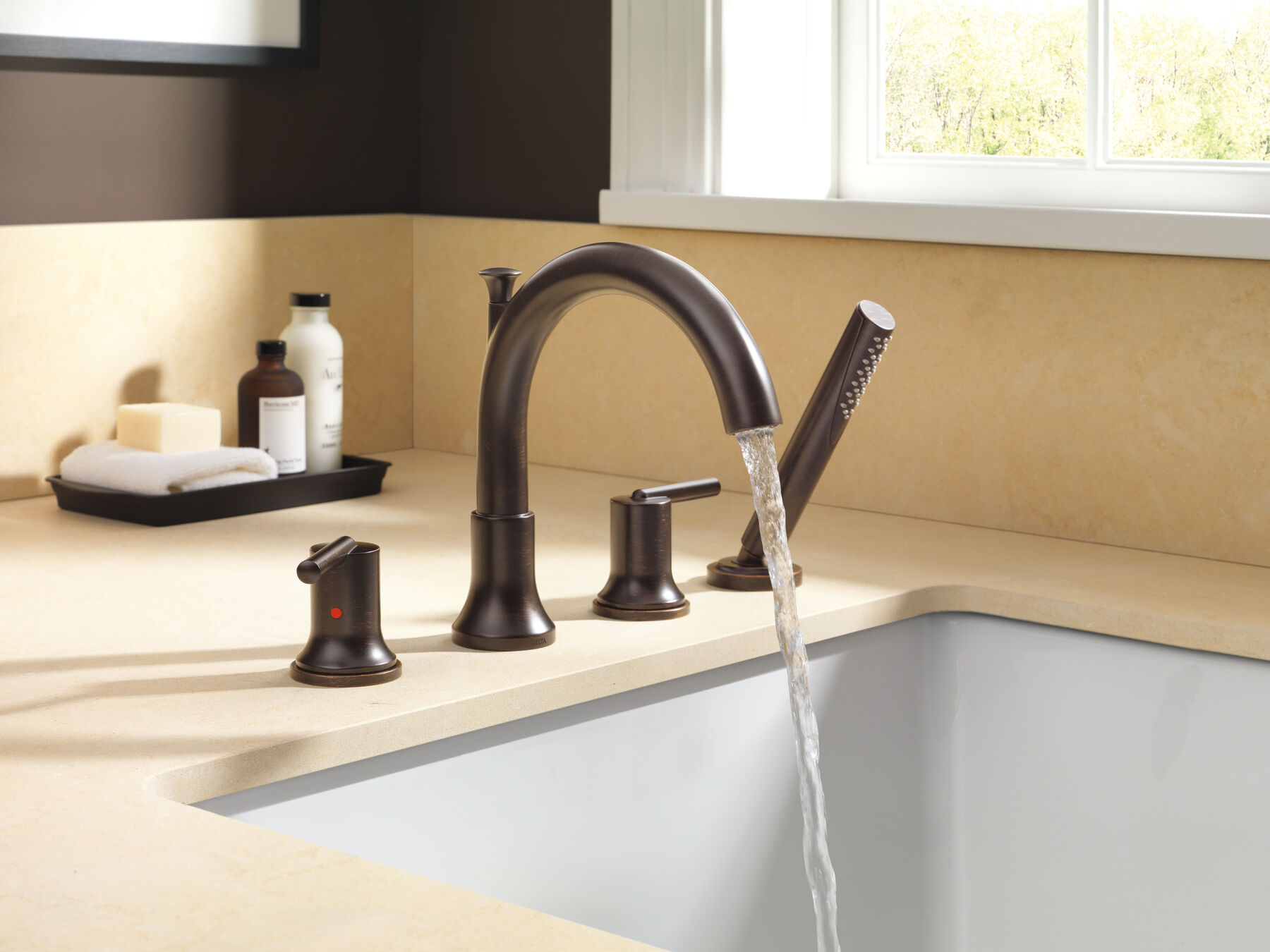 Roman Tub with Hand Shower Trim