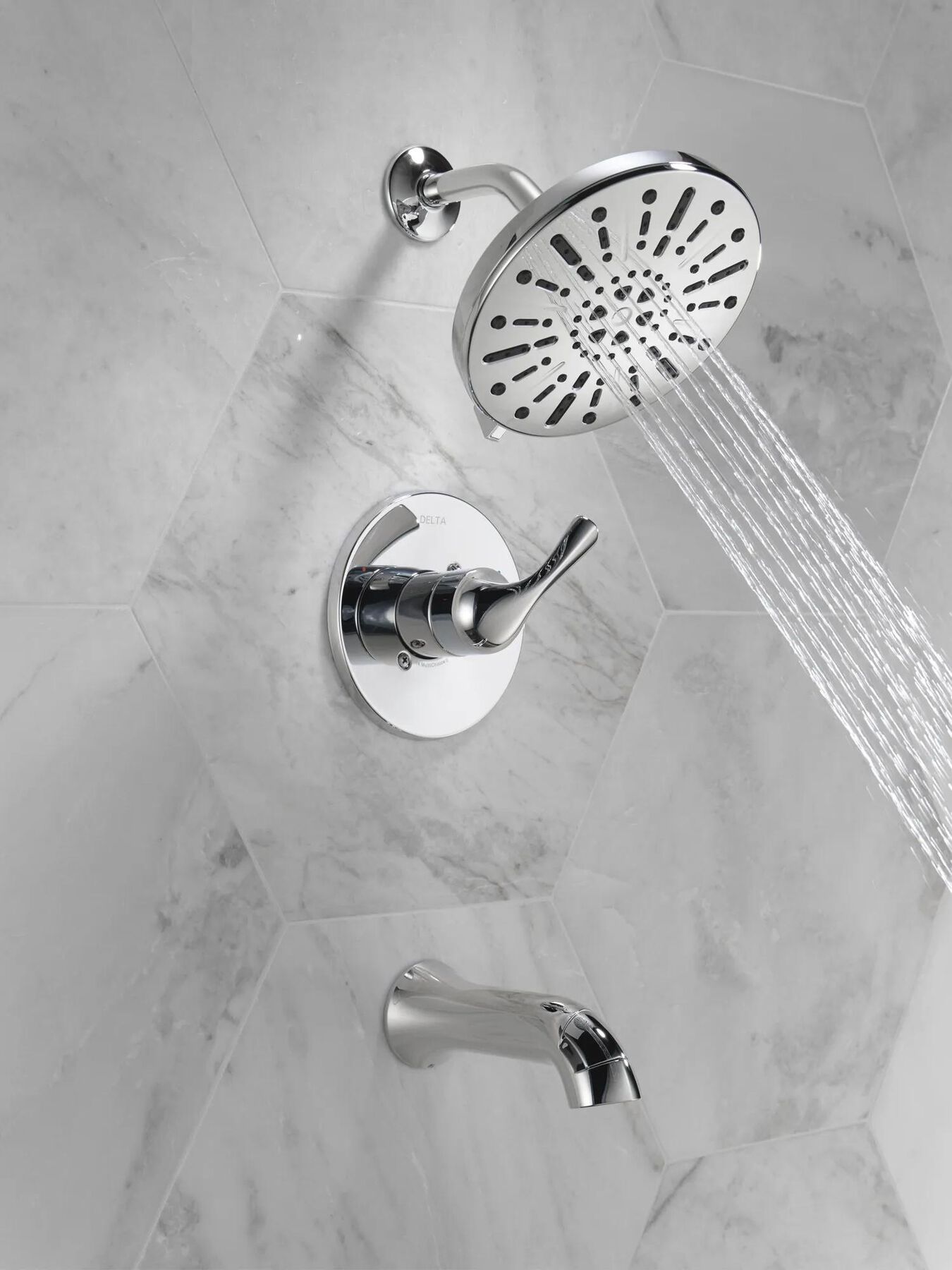 Monitor&reg; 14 Series Tub and Shower