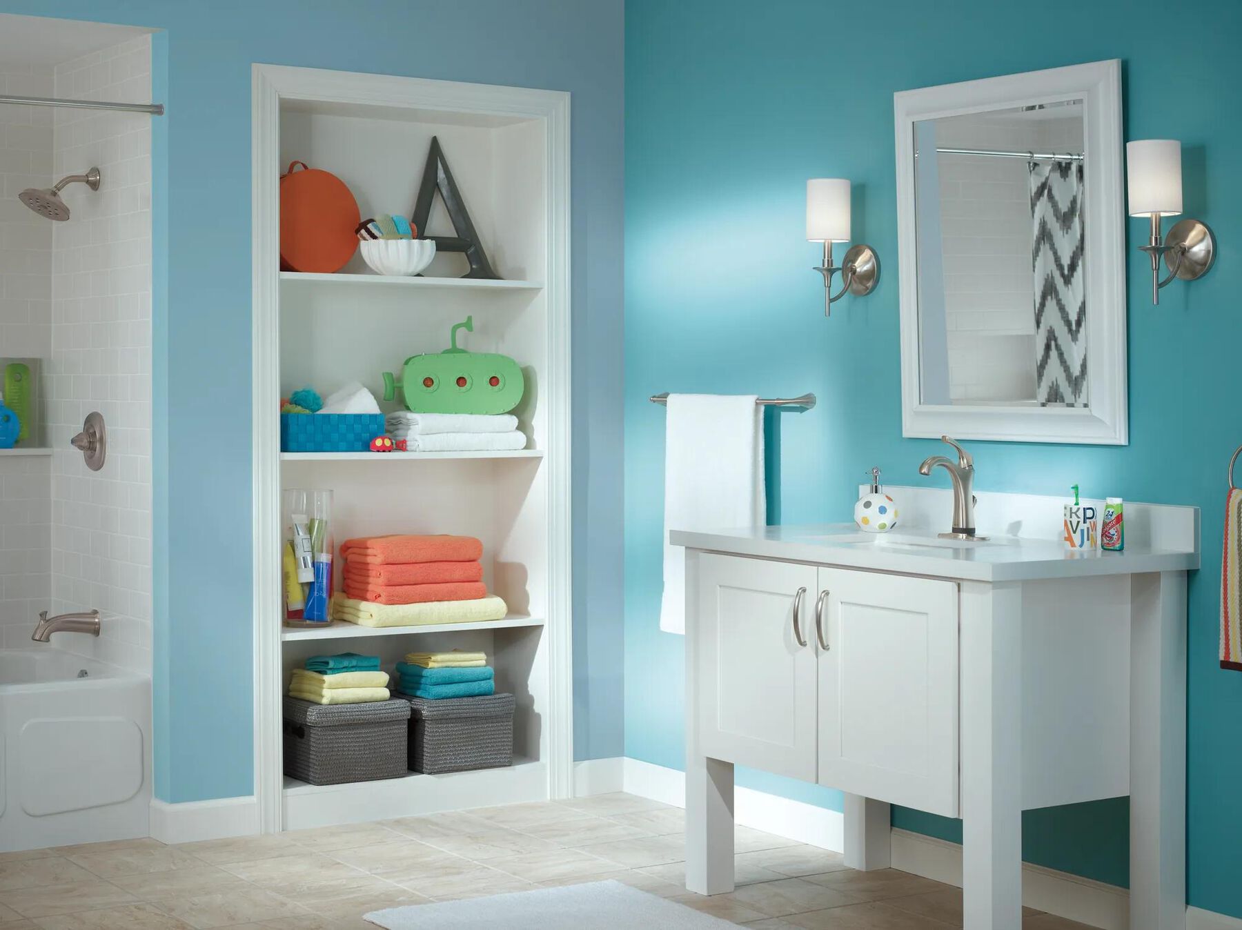 18" Towel Bar