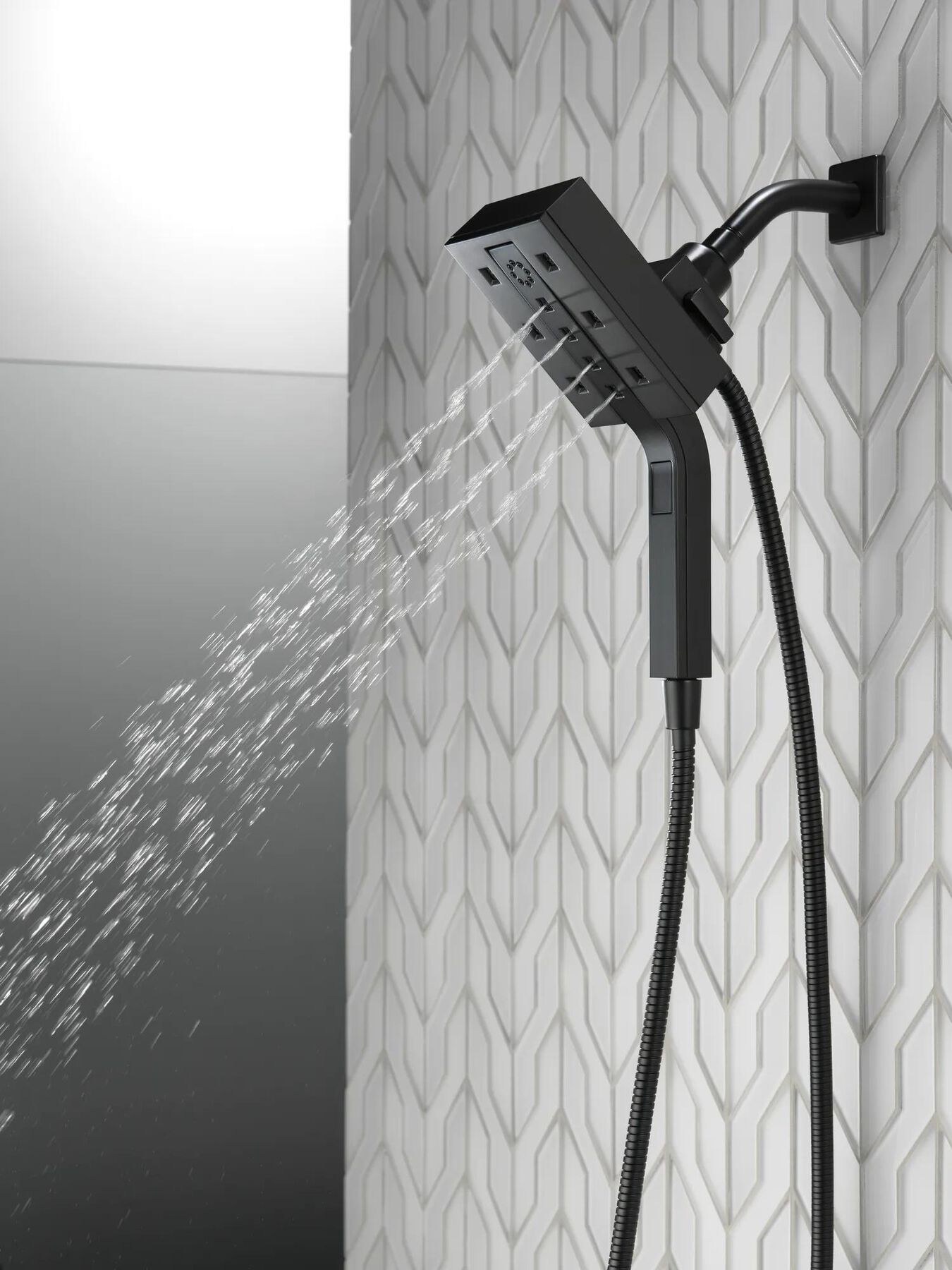 H<sub>2</sub>Okinetic&reg; In2ition&reg; 4-Setting Two-in-One Shower