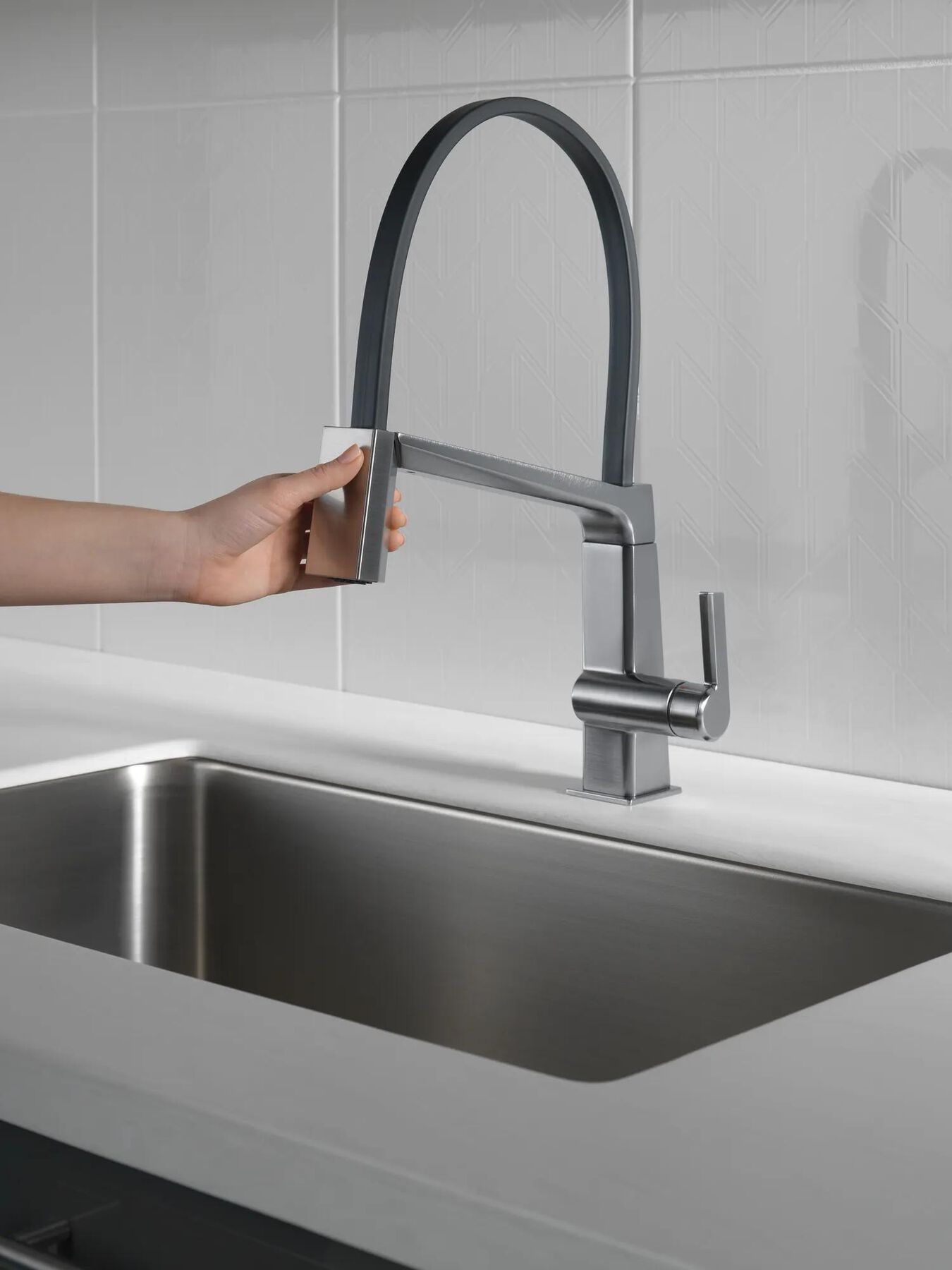 Single Handle Exposed Hose Kitchen Faucet (Recertified)