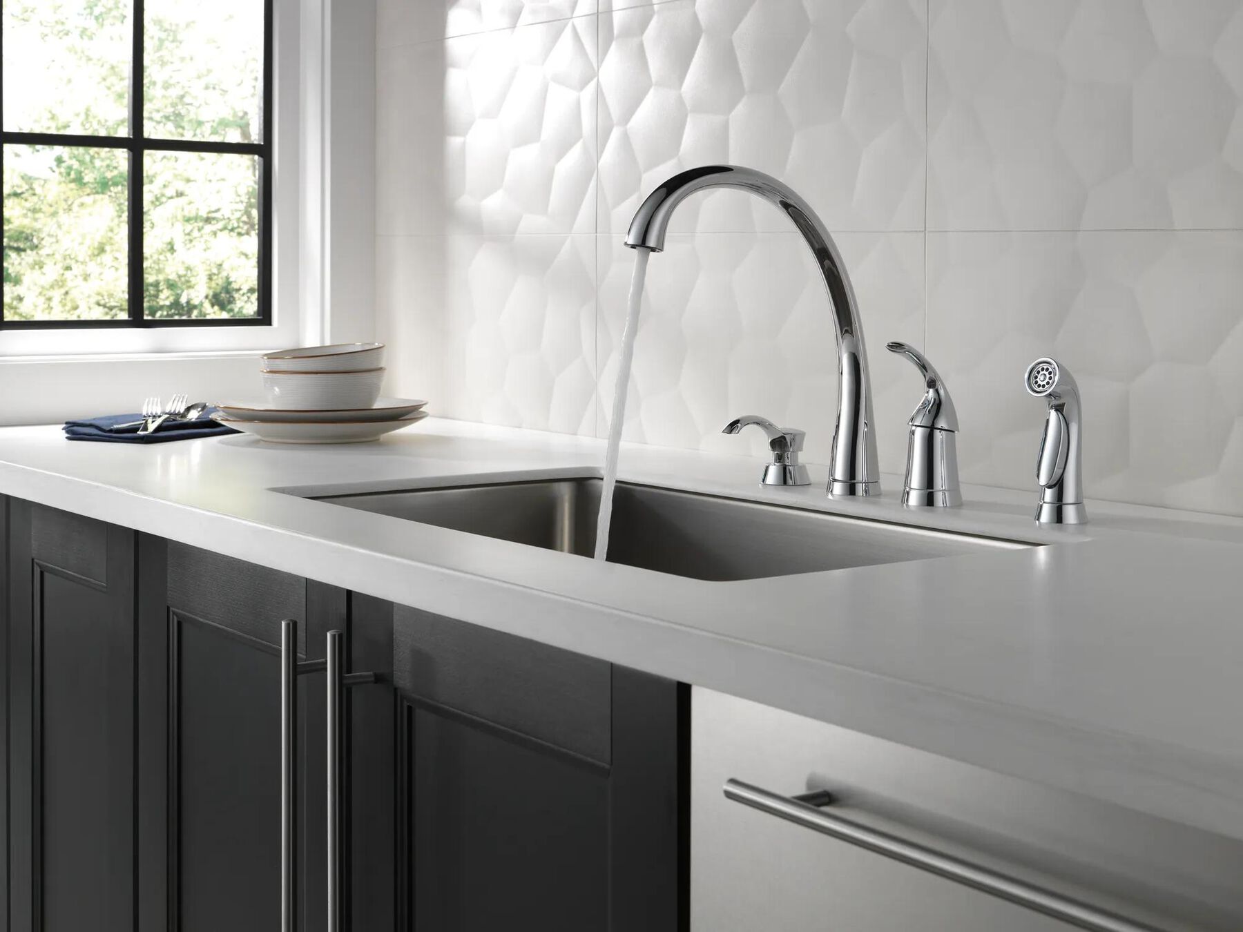 Kitchen Faucet w/Spray and Soap (Recertified)