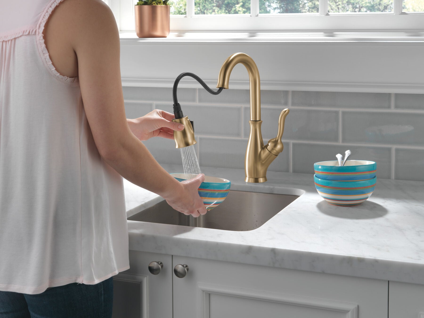 Single Handle Pull-Down Bar/Prep Faucet