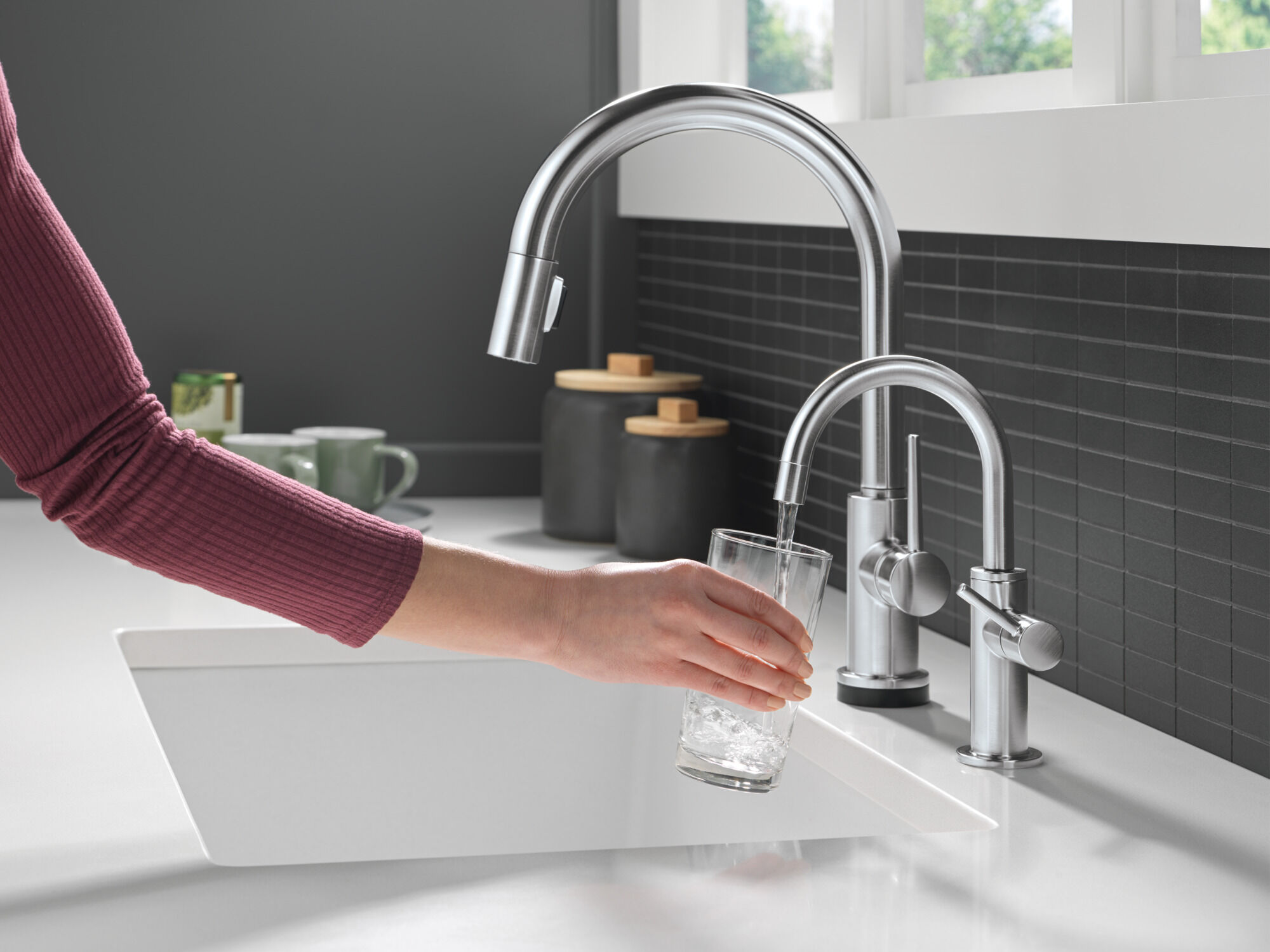 Contemporary Round Beverage Faucet in Arctic Stainless 1930-AR-DST