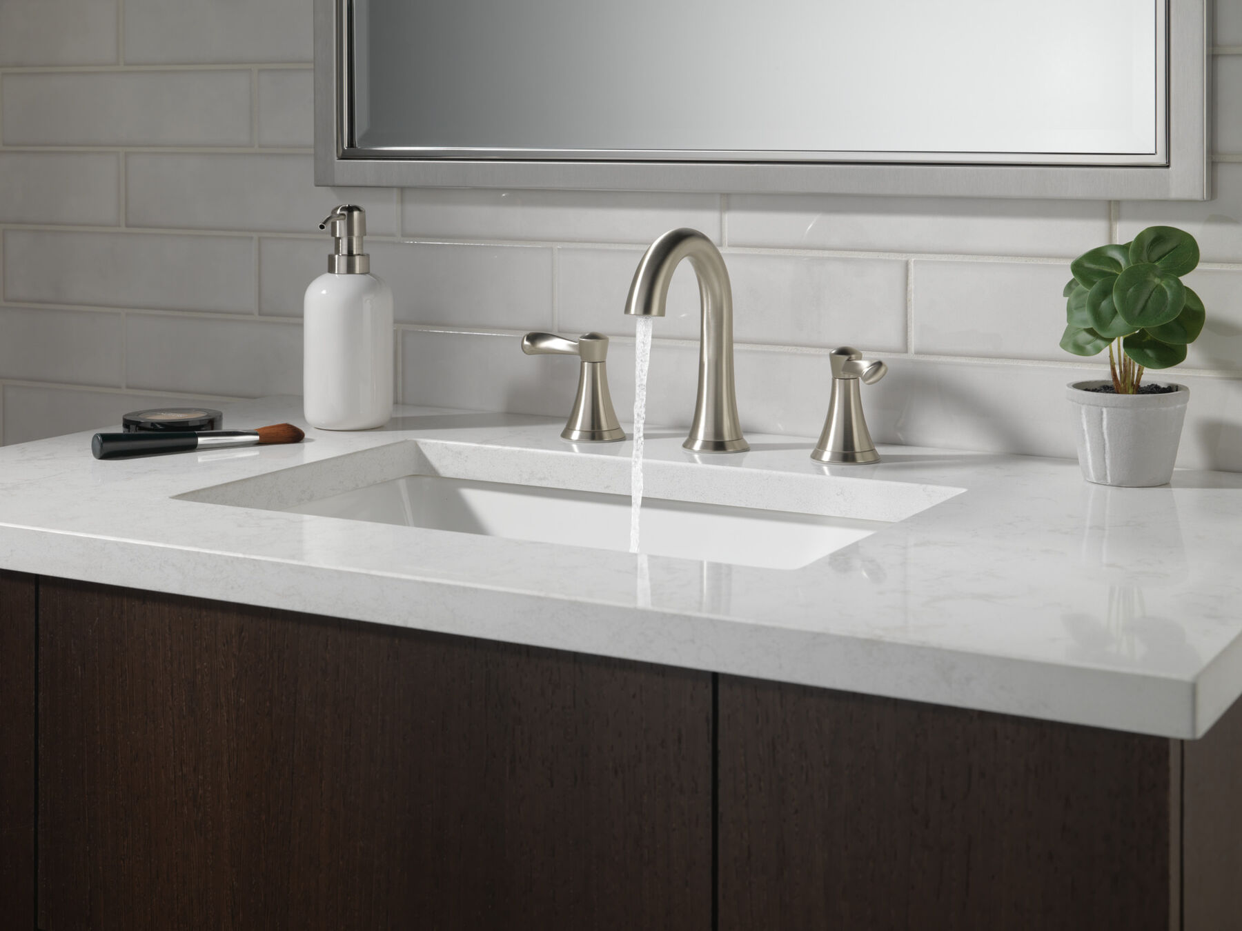 Widespread Bathroom Faucet (Recertified)