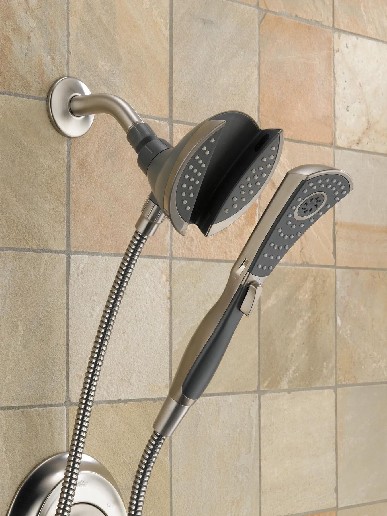 Monitor(R) 17 Series Shower with In2ition(R) Two-in-One Shower