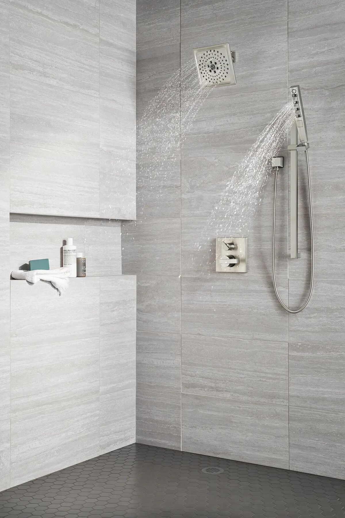 H<sub>2</sub>Okinetic&reg; Hand Shower 1.75 GPM w/Slide Bar 4S
