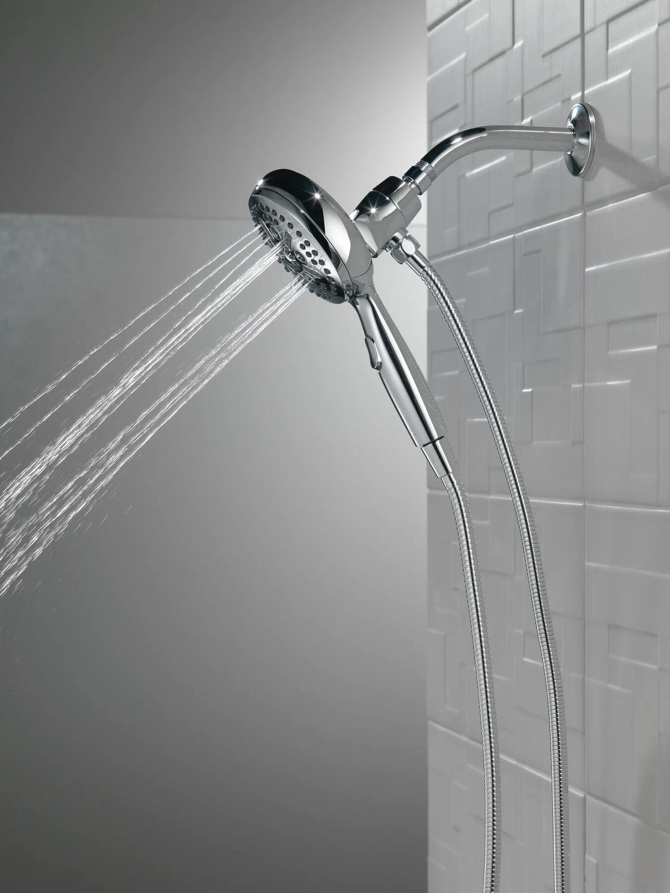 SureDock&reg; Magnetic Hand Shower 1.75 GPM (Recertified)