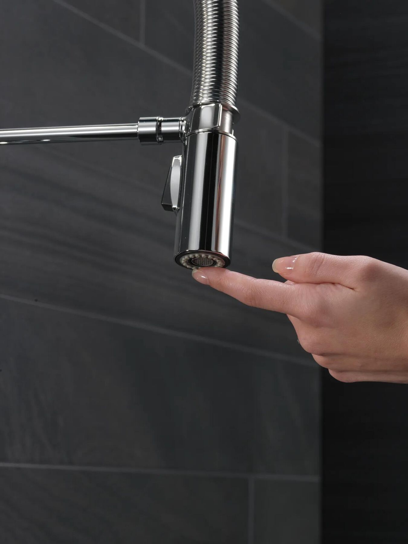 Single-Handle Pull-Down Spring Kitchen Faucet