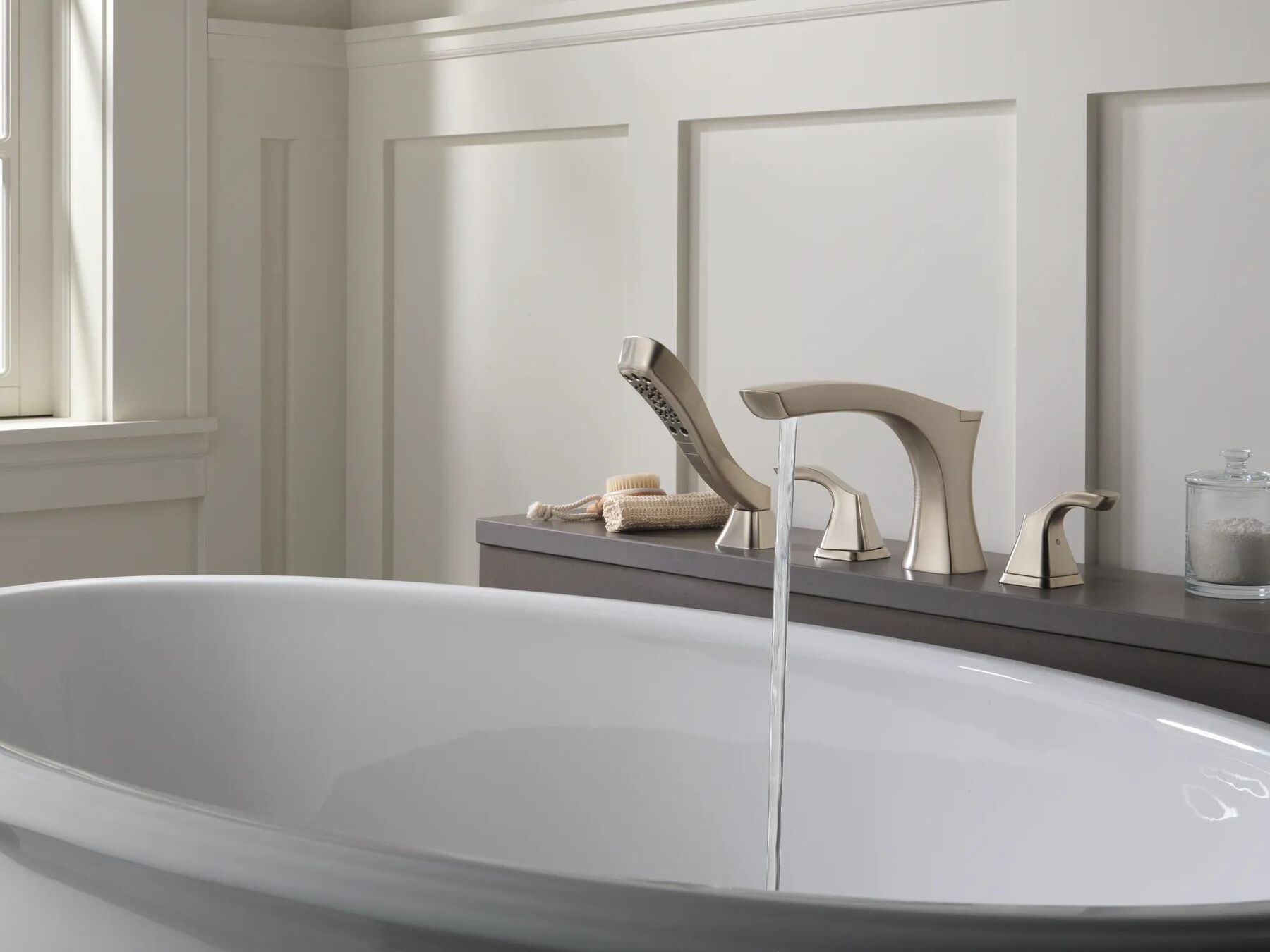 Roman Tub with Hand Shower Trim