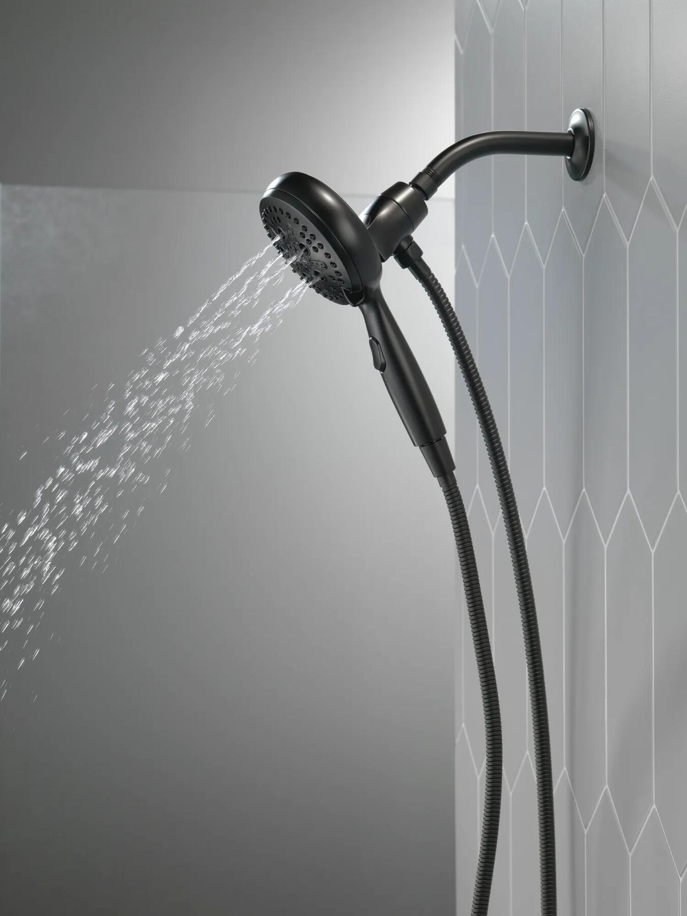 SureDock&reg; Magnetic Hand Shower 1.75 GPM (Recertified)