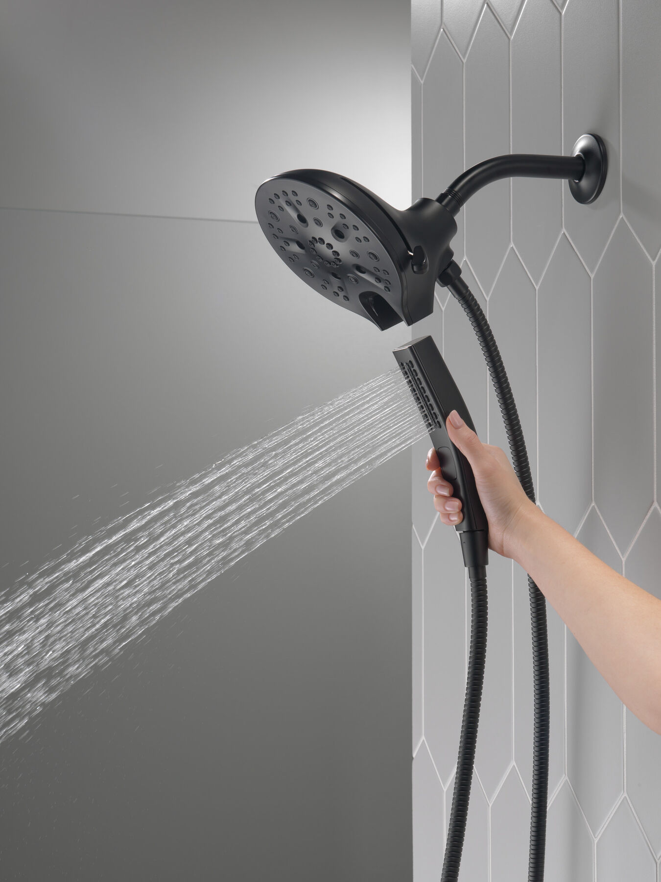 In2ition&reg; H<sub>2</sub>Okinetic&reg; 5-Setting Two-in-One Shower