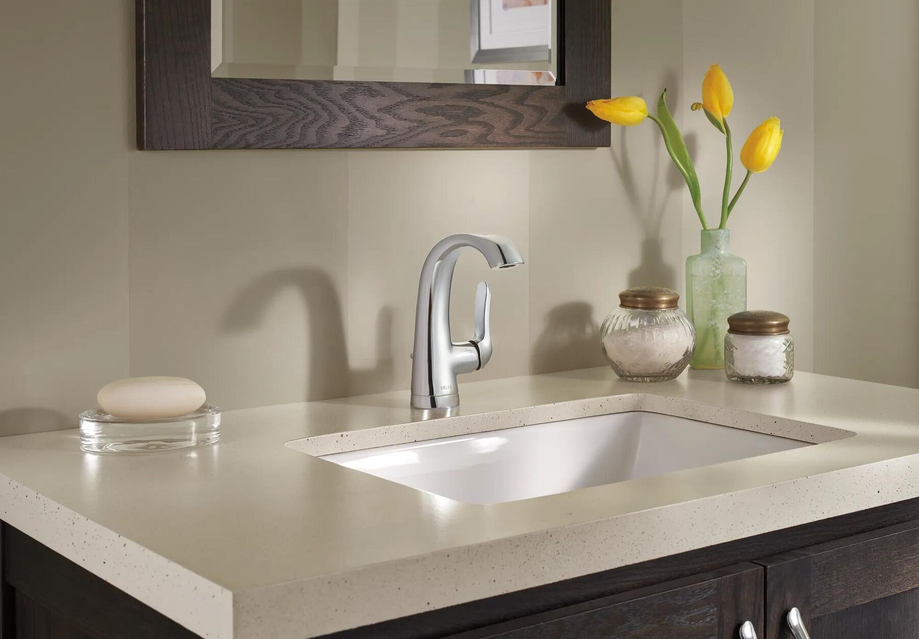 Single Handle Bathroom Faucet