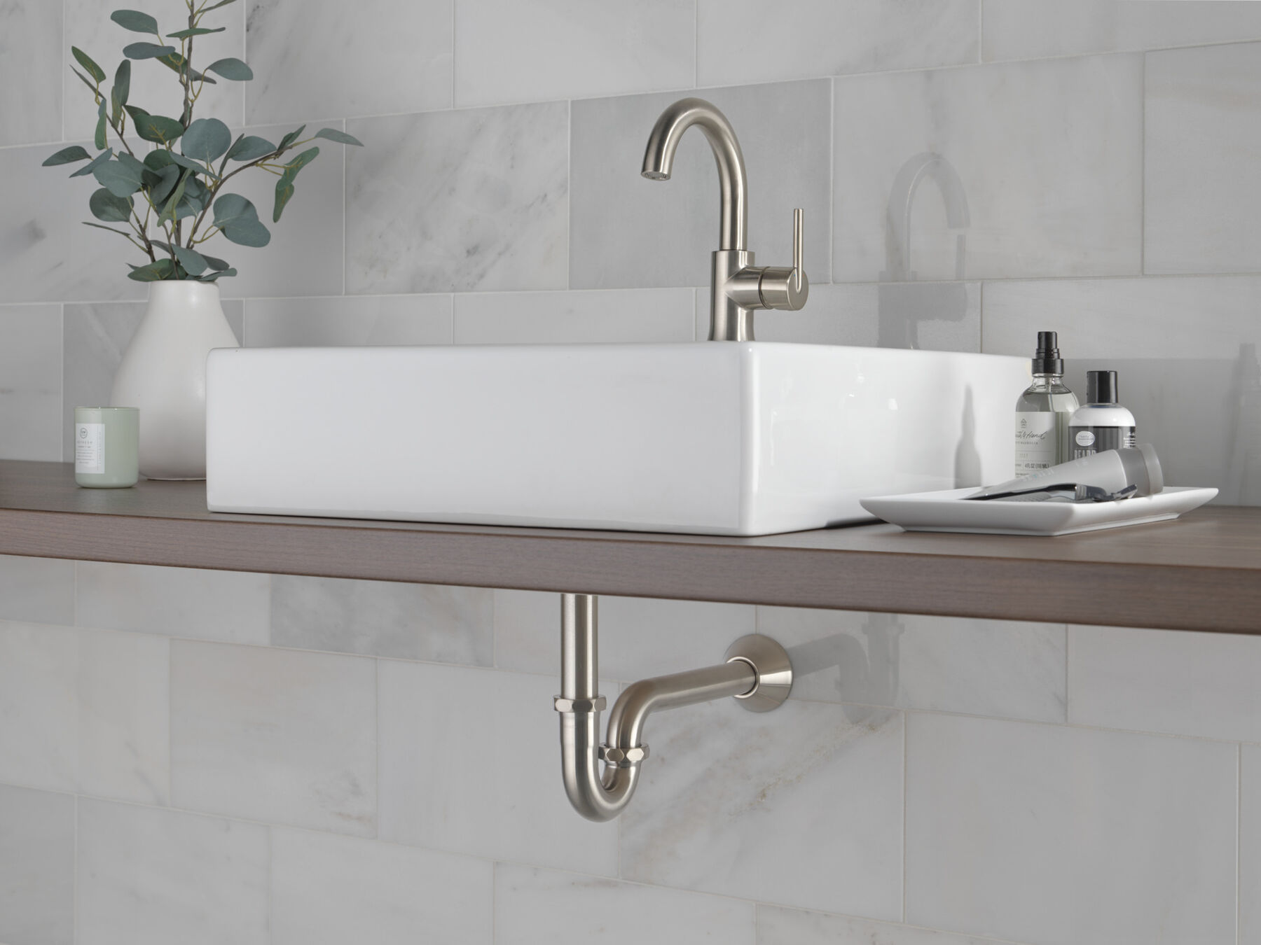 Single Handle Bathroom Faucet (Recertified)
