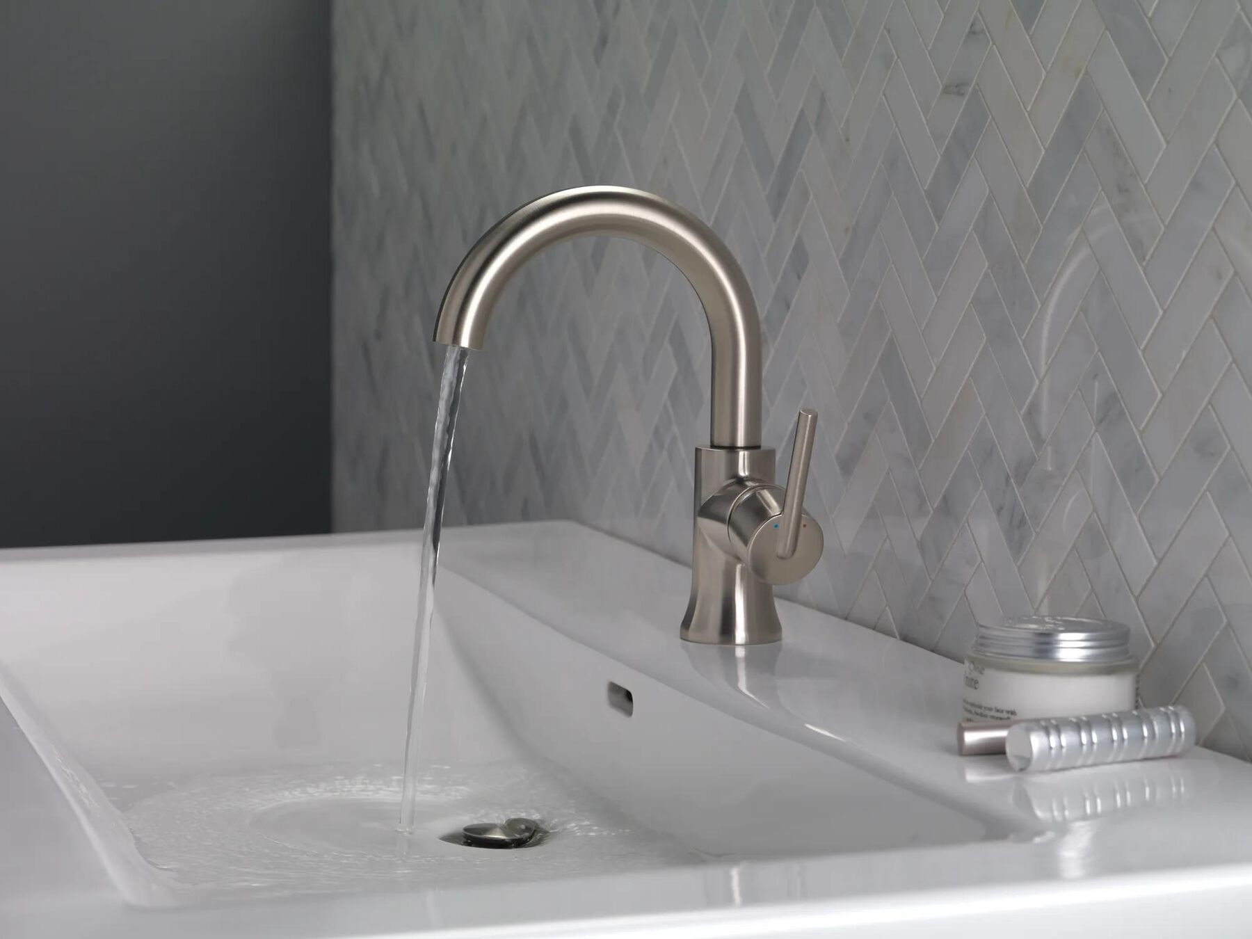 Single-Hole Bathroom (Recertified)