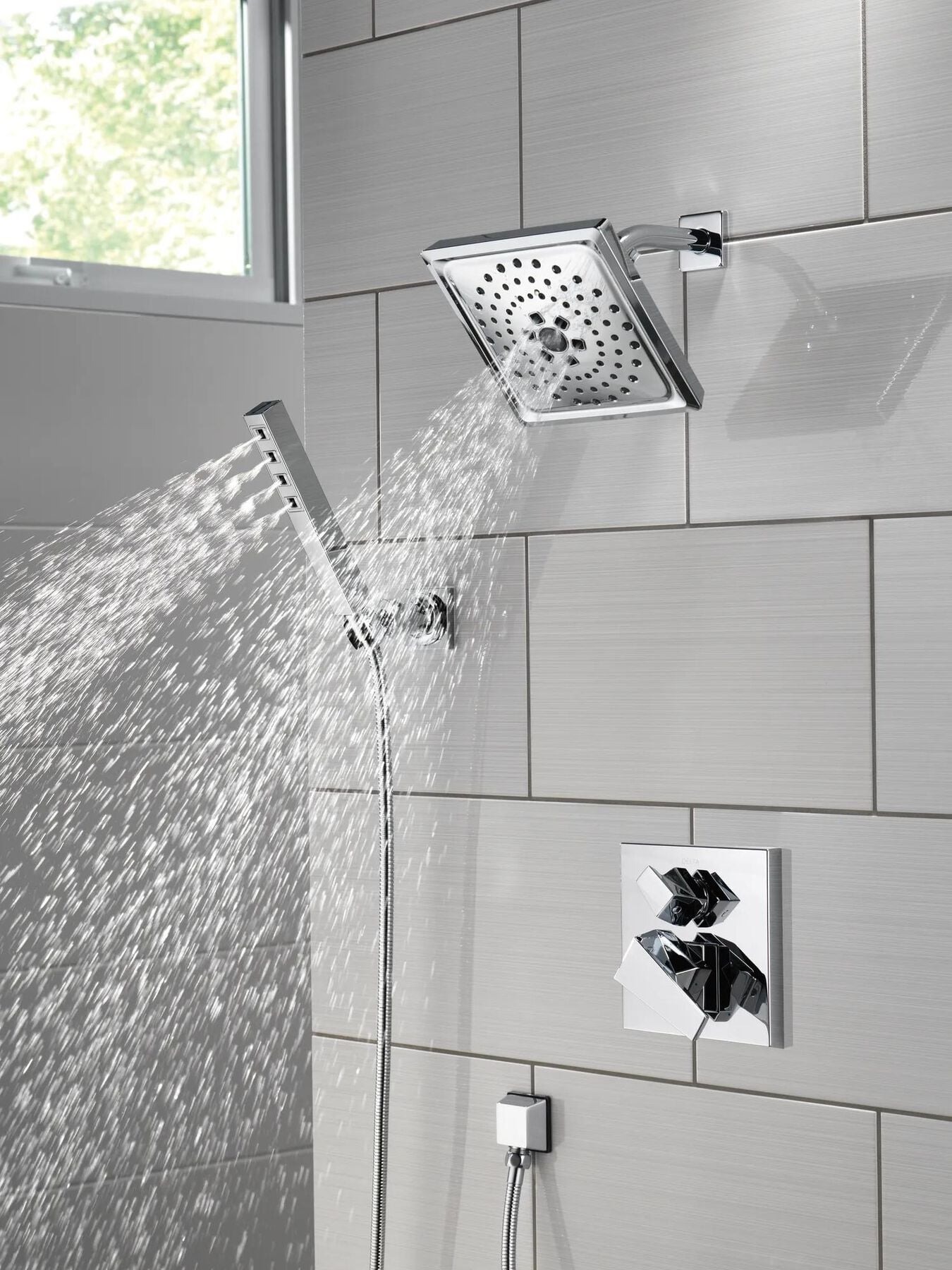 H<sub>2</sub>Okinetic&reg; 3-Setting Raincan Shower Head