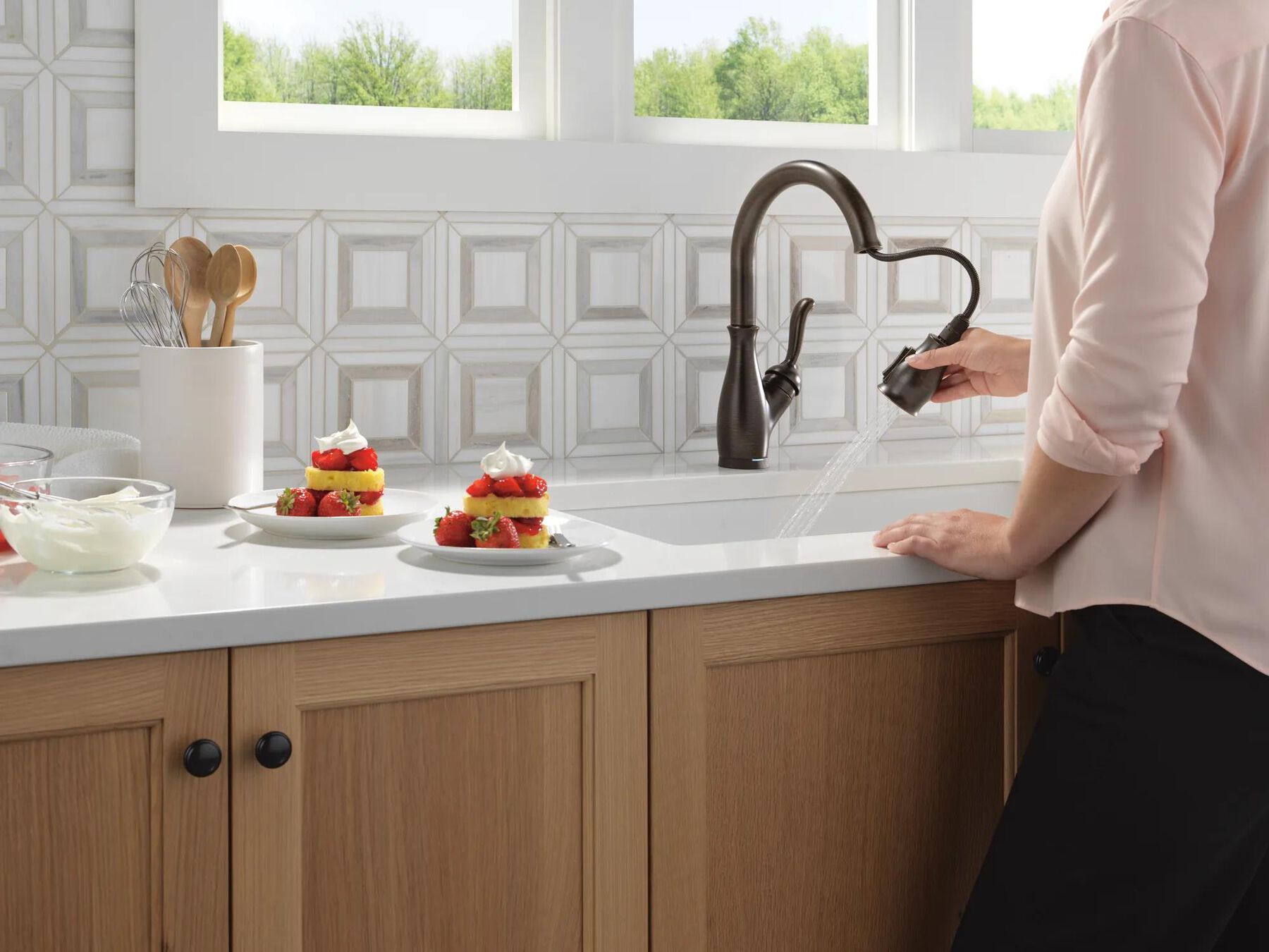 Touch2O with Touchless and VoiceIQ&reg; Technology Single Handle Pull-Down Kitchen Faucet with Soap Dispenser