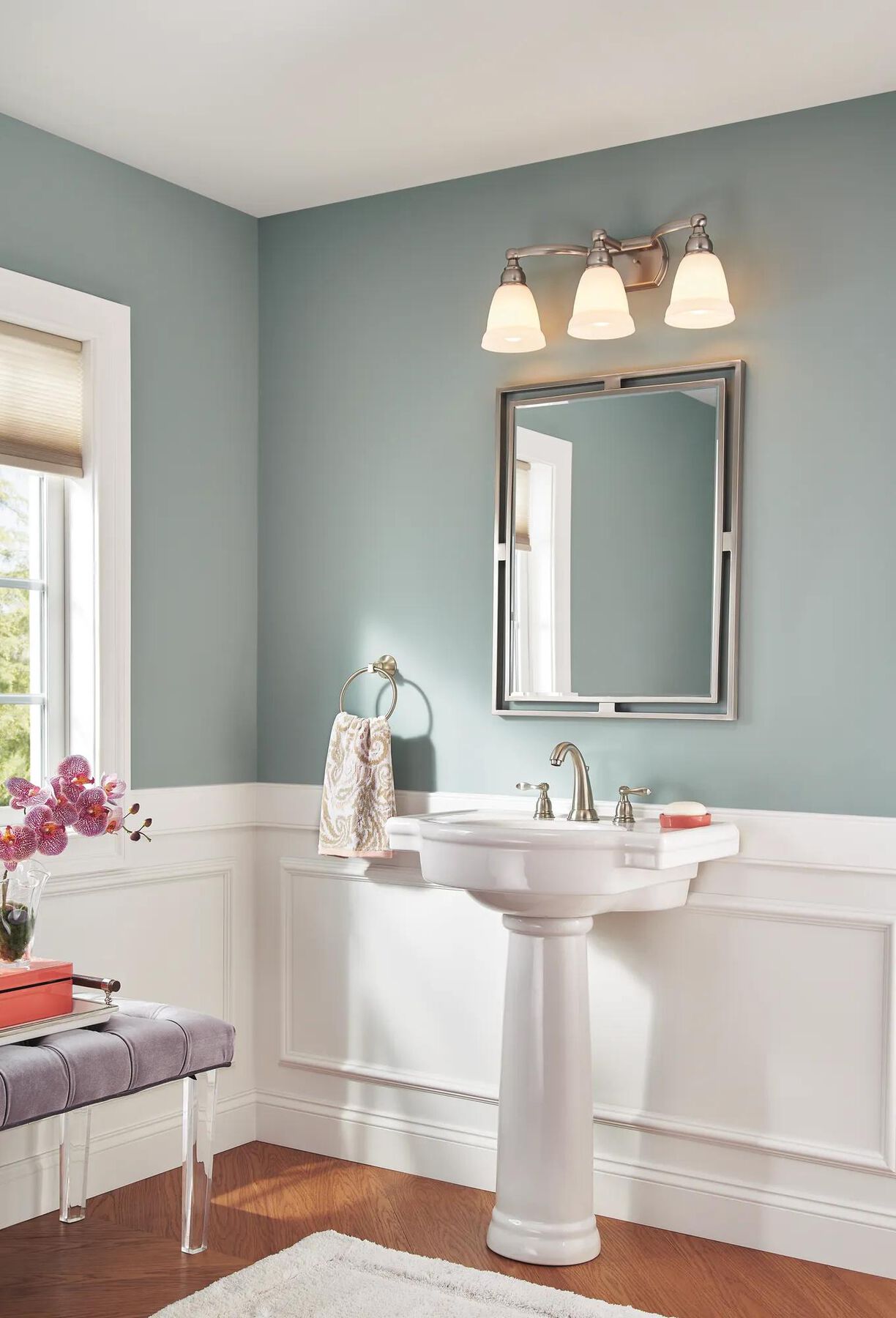 Two Handle Widespread Bathroom Faucet