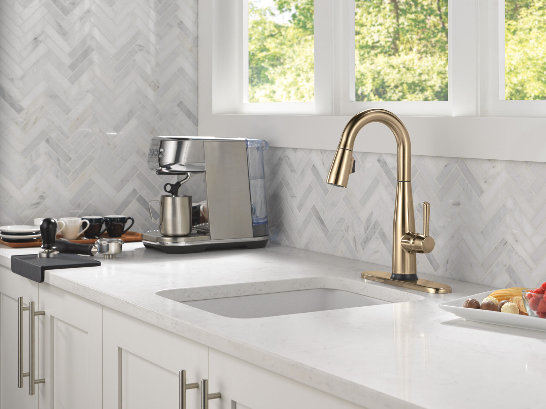 Touch2O&reg; Bar / Prep Faucet with Touchless Technology
