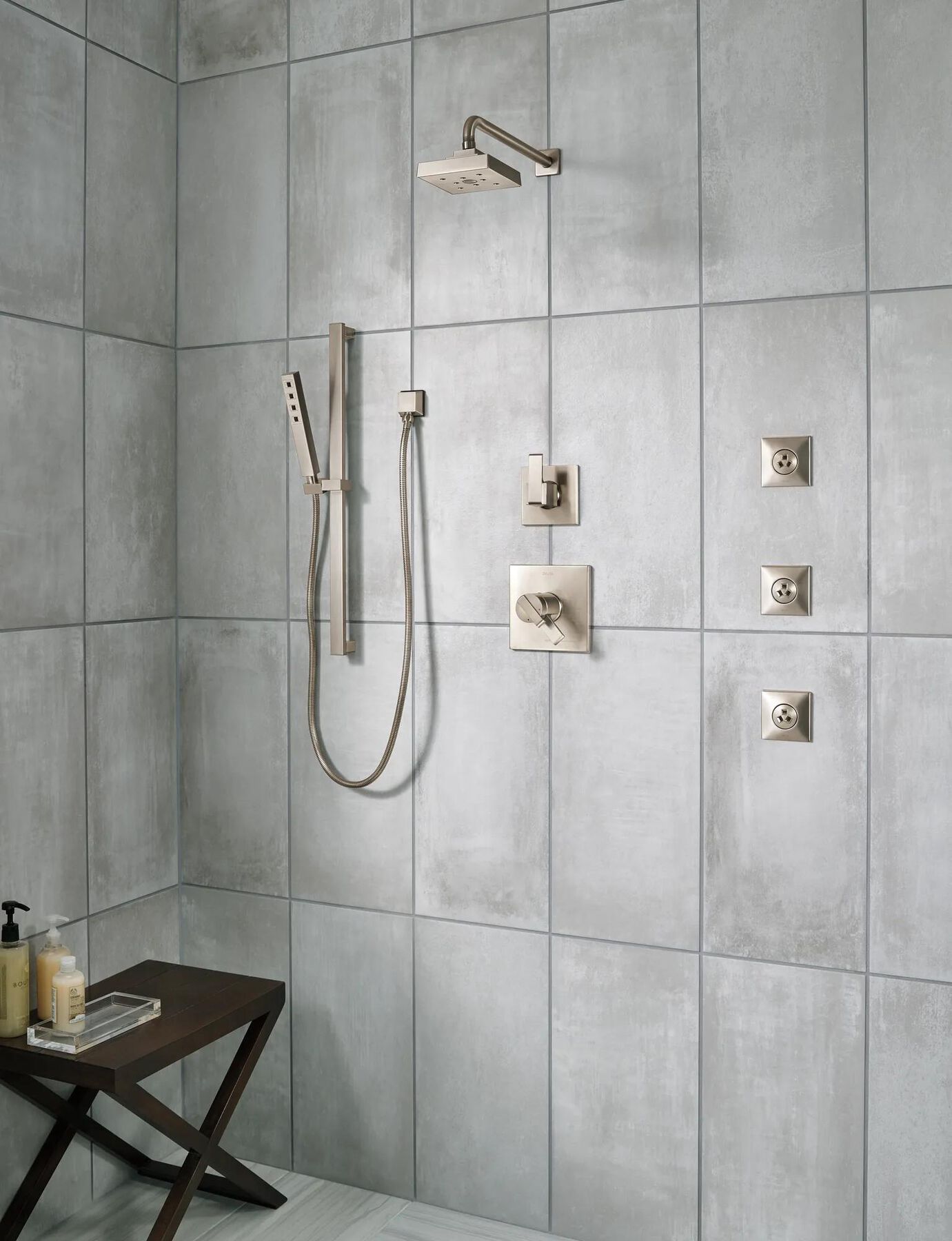 H<sub>2</sub>Okinetic&reg; Single-Setting Slide Bar Hand Shower