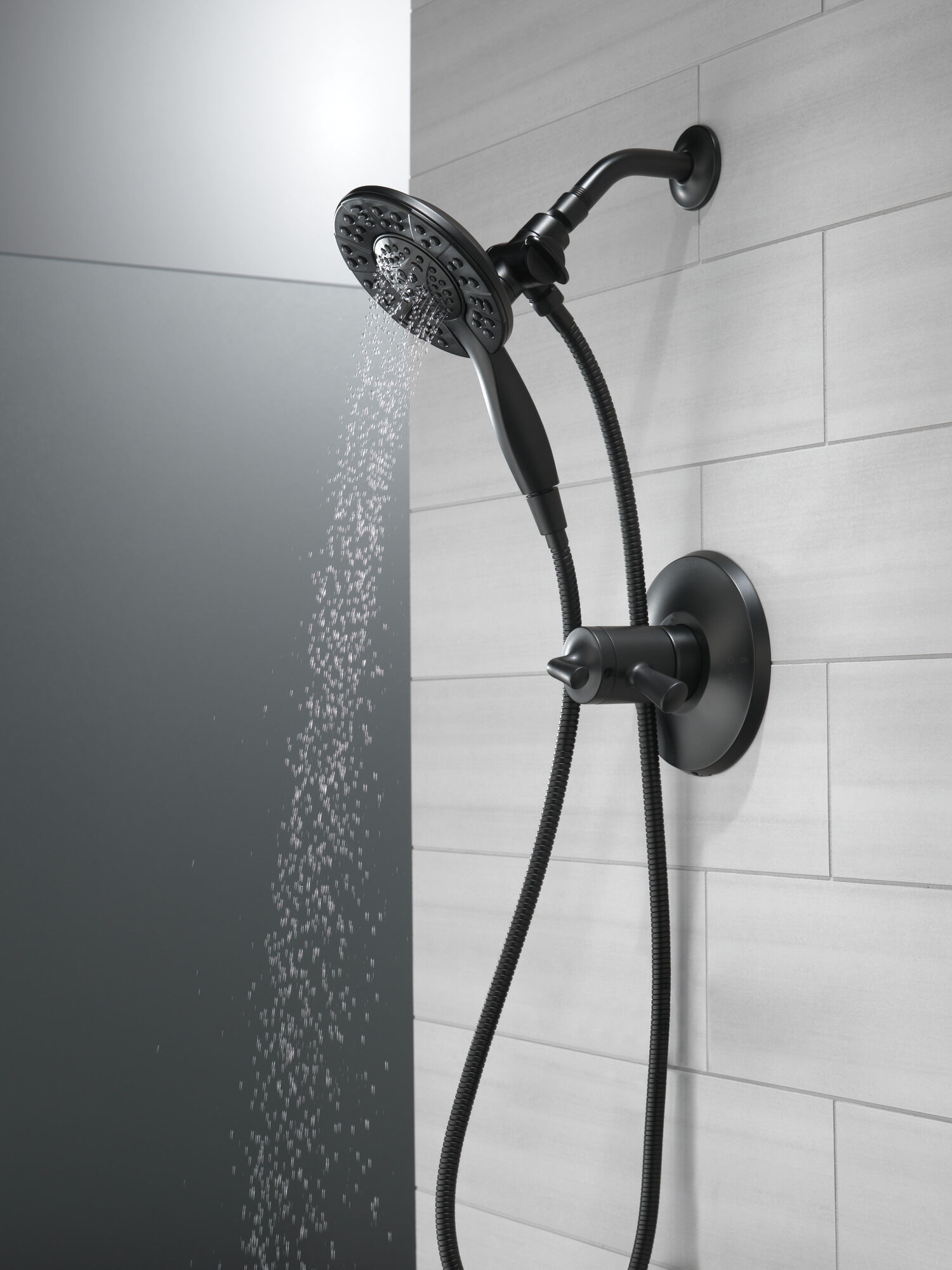 In2ition® HSSH 1.75 GPM 4-Setting in Matte Black 58499-BL | Delta