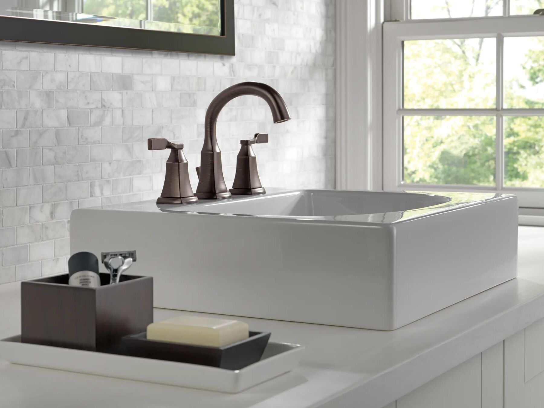Two Handle Widespread Bathroom Faucet