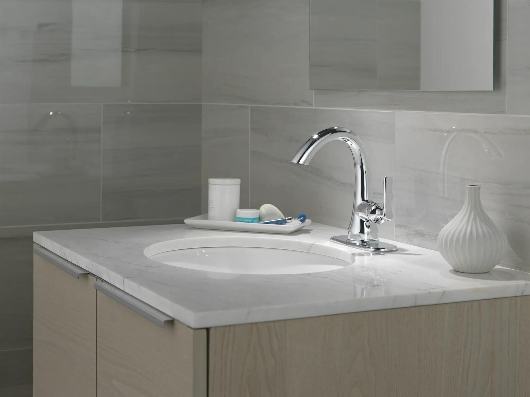 Single Handle Single-Hole Lavatory Faucet