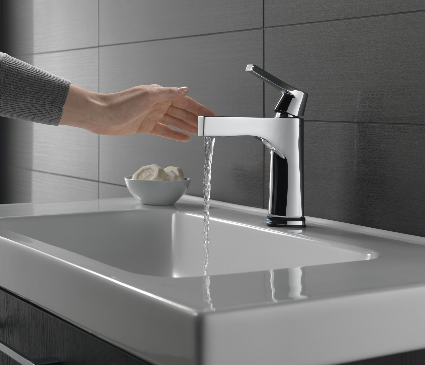 Touch2O&reg; Bathroom Faucet with Touchless Technology (Recertified)